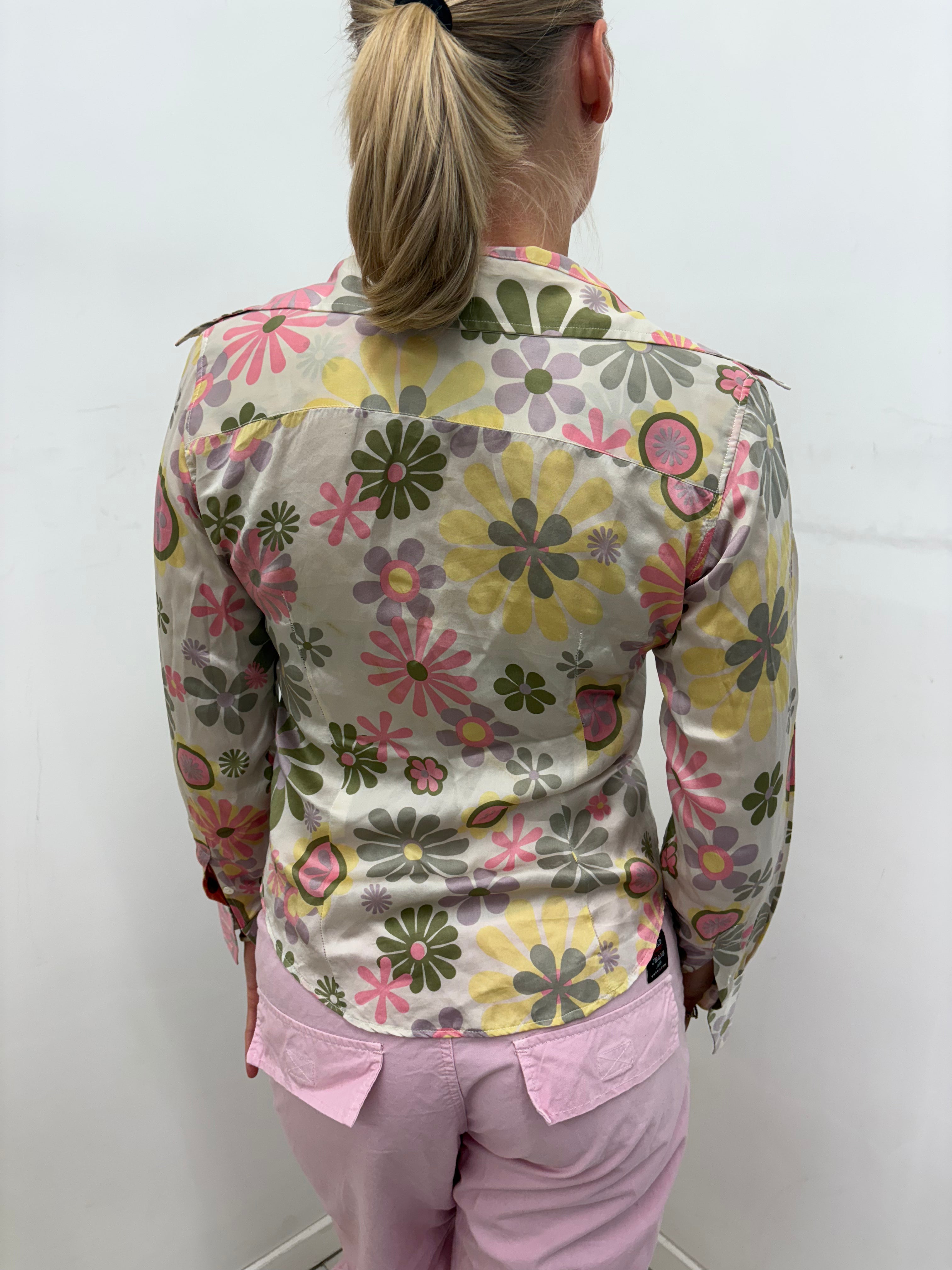 Retro Floral Print Silky Fitted Button-Up Shirt
