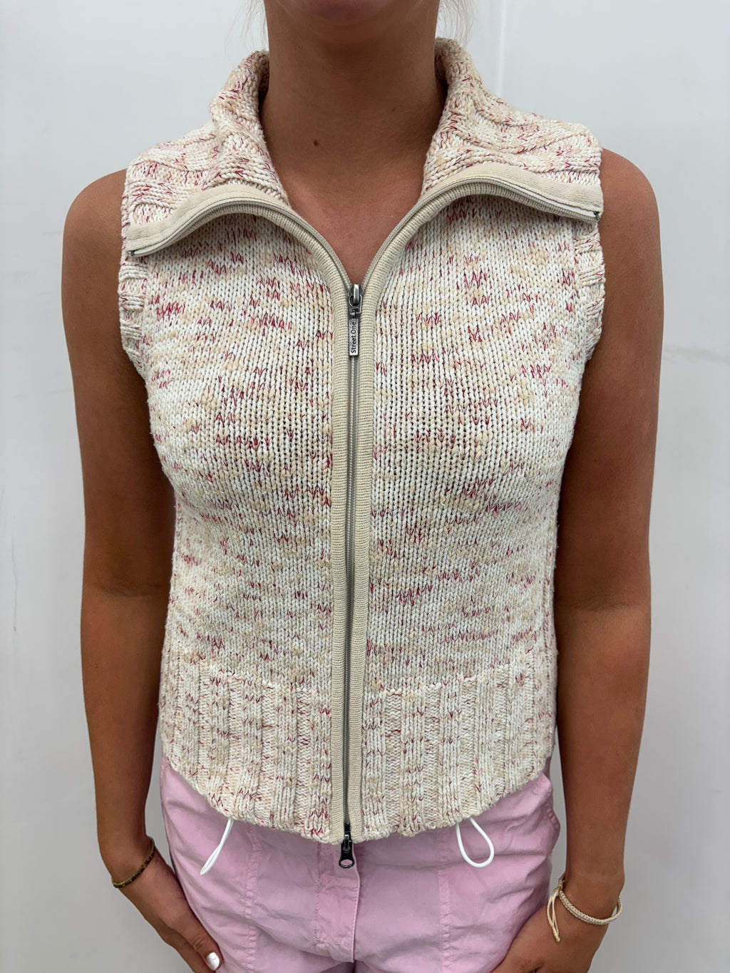 Cream & Pink Speckled Knit Zip-Up Sleeveless Vest
