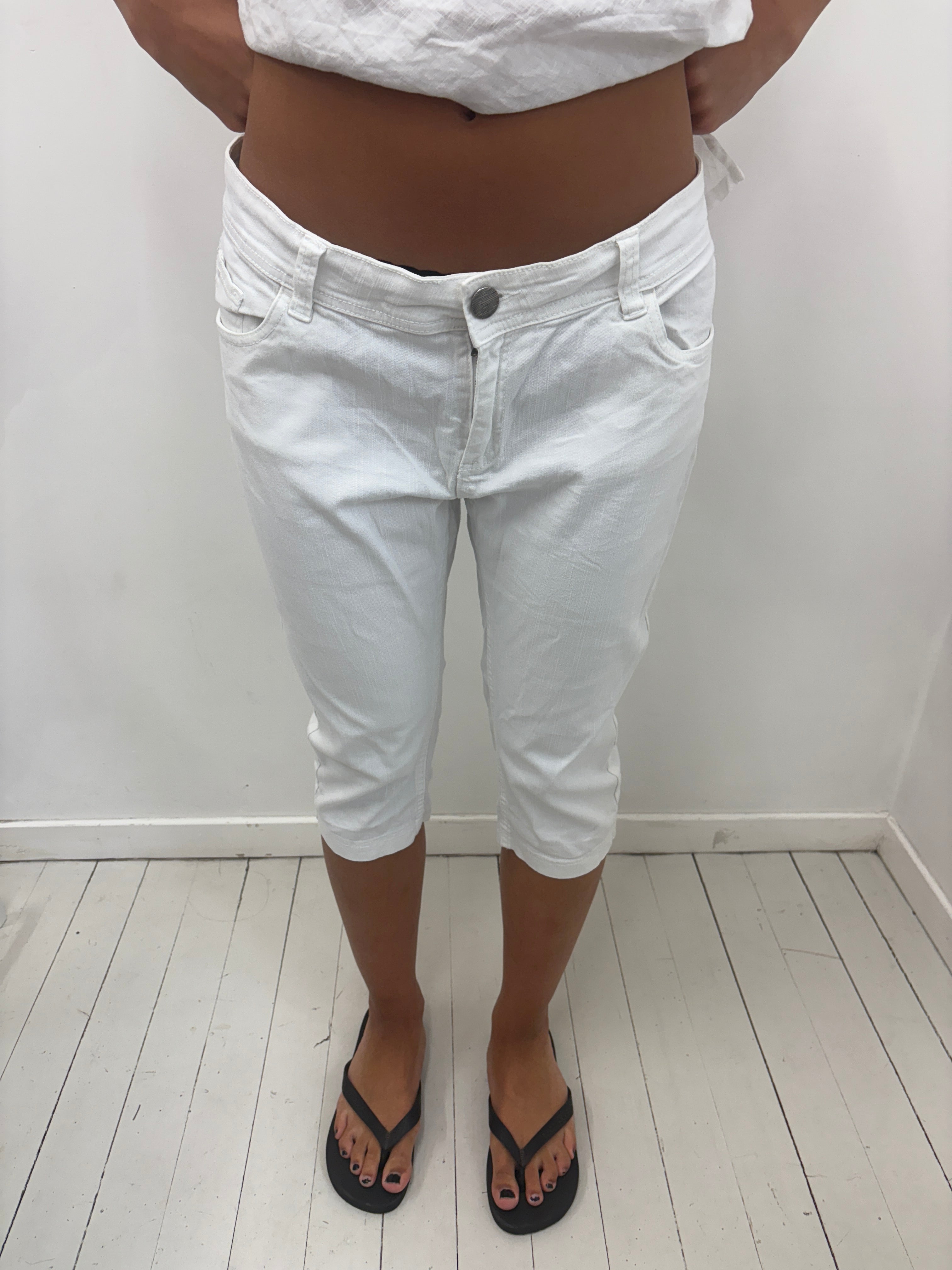 White Capri Cropped Jeans Y2K