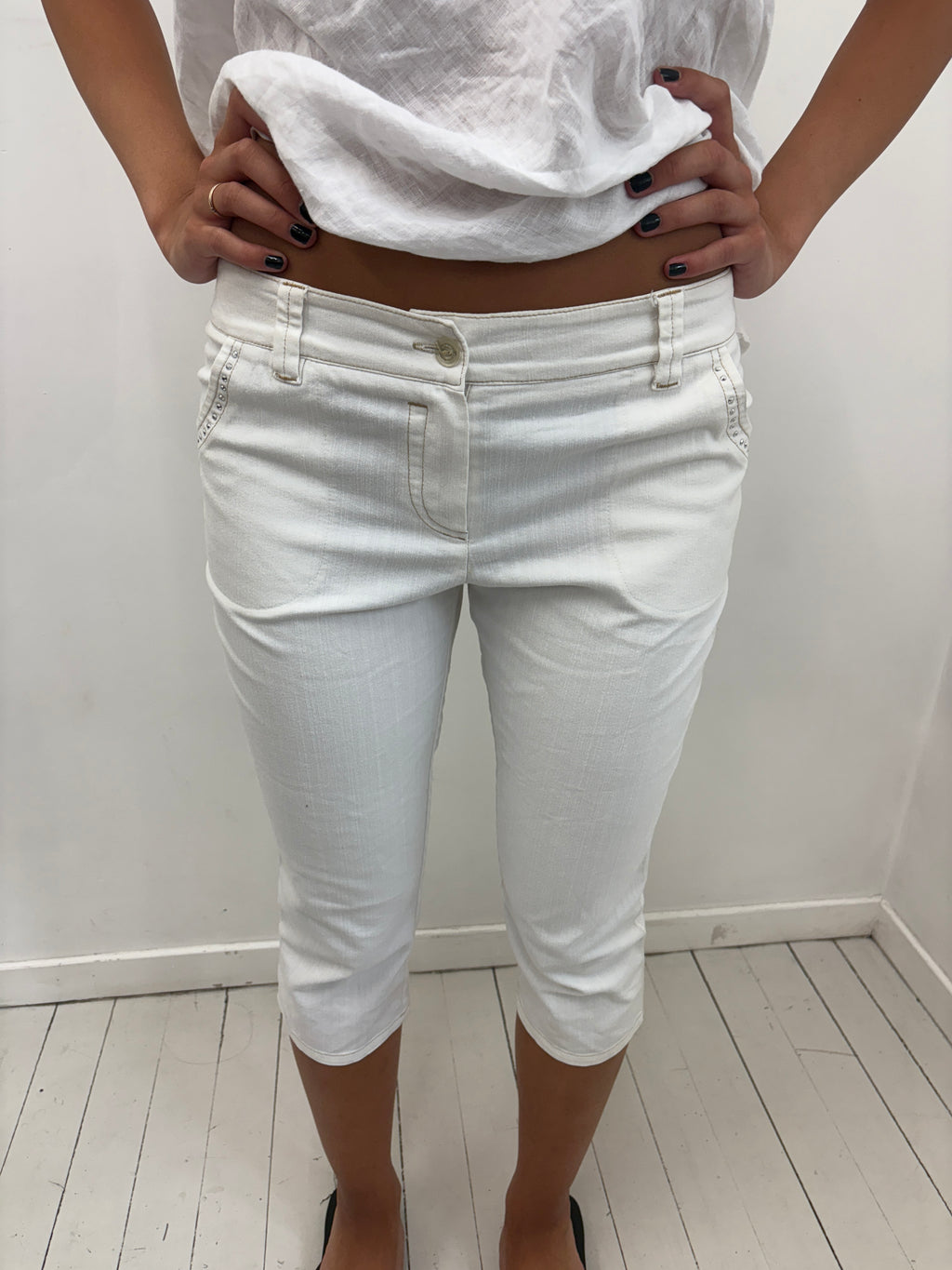White Denim Capri Shorts Rhinestone Y2K