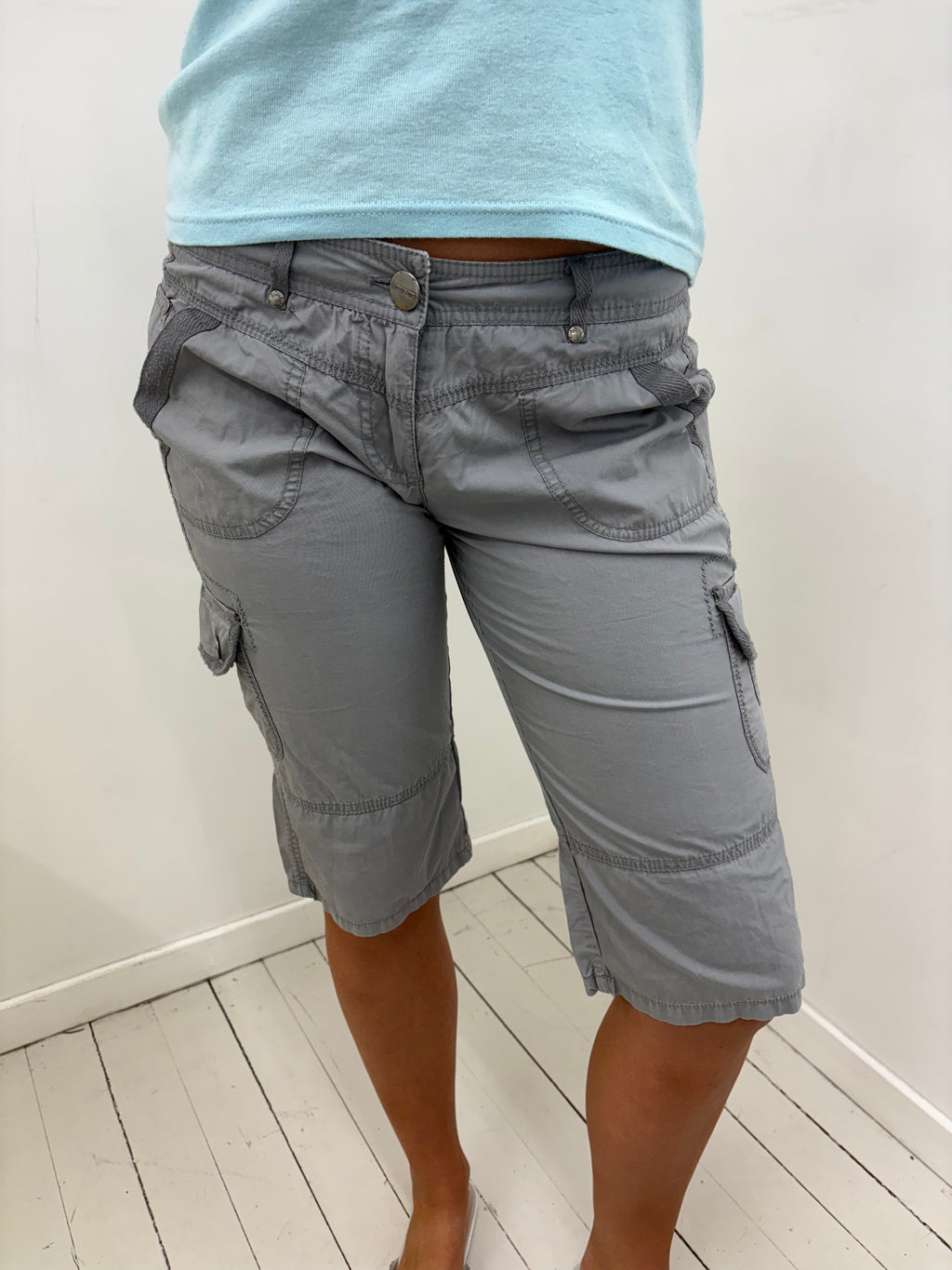 Grey Low-Rise Cargo Capri Shorts