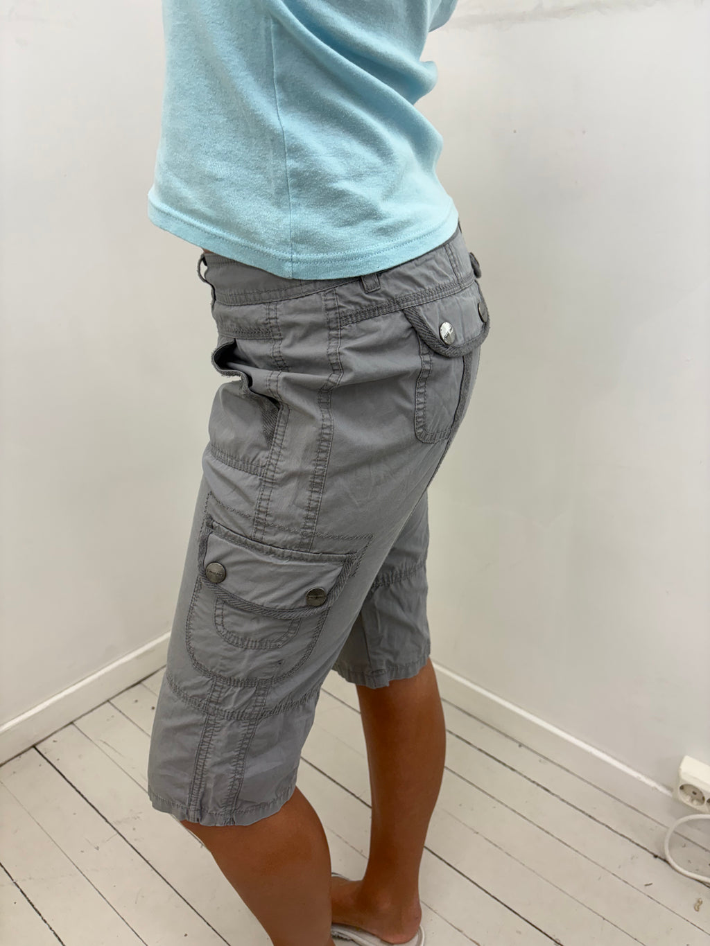 Grey Low-Rise Cargo Capri Shorts