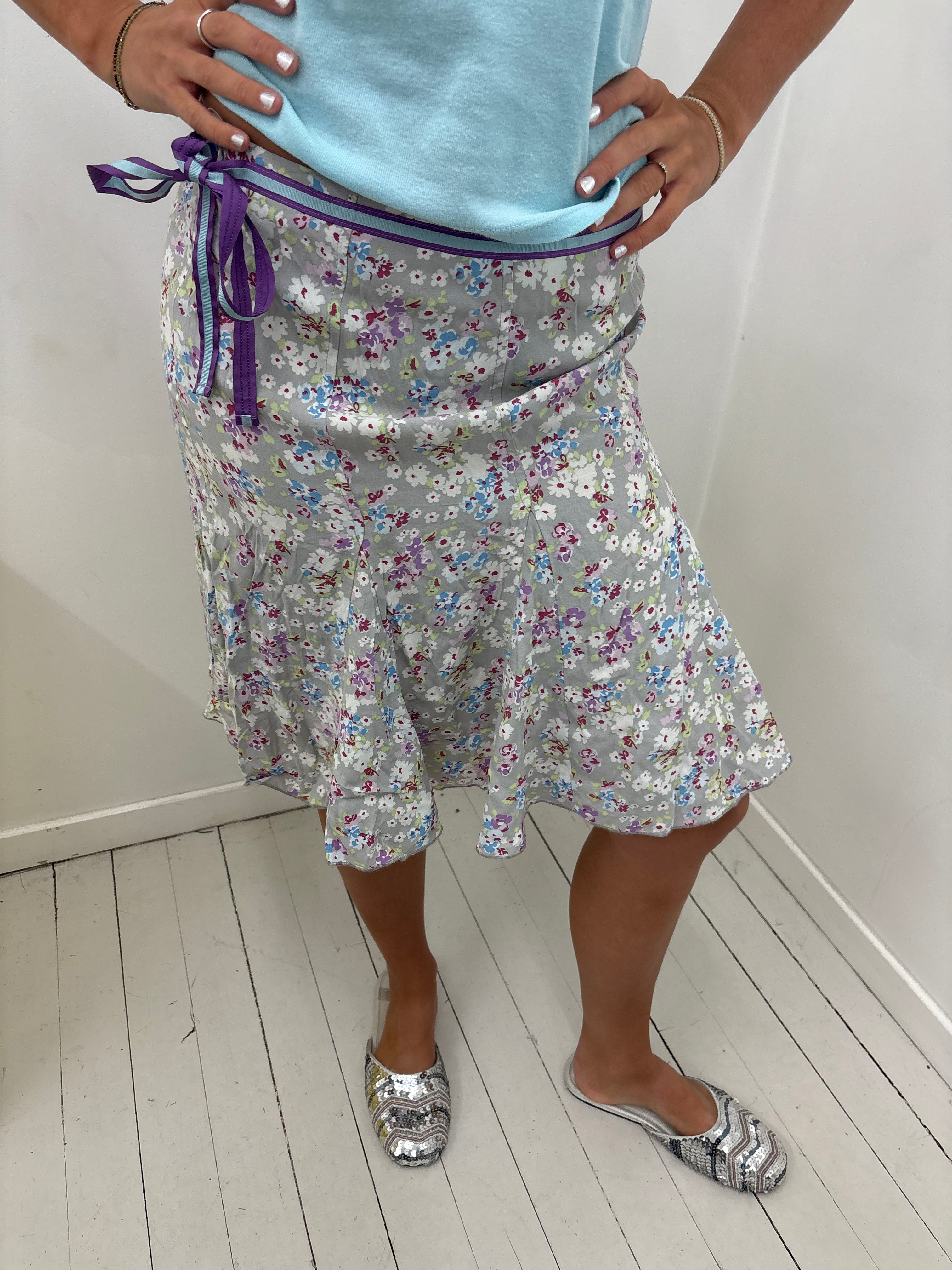 Grey Ditsy Floral Satin Skirt With Purple Ribbon Tie