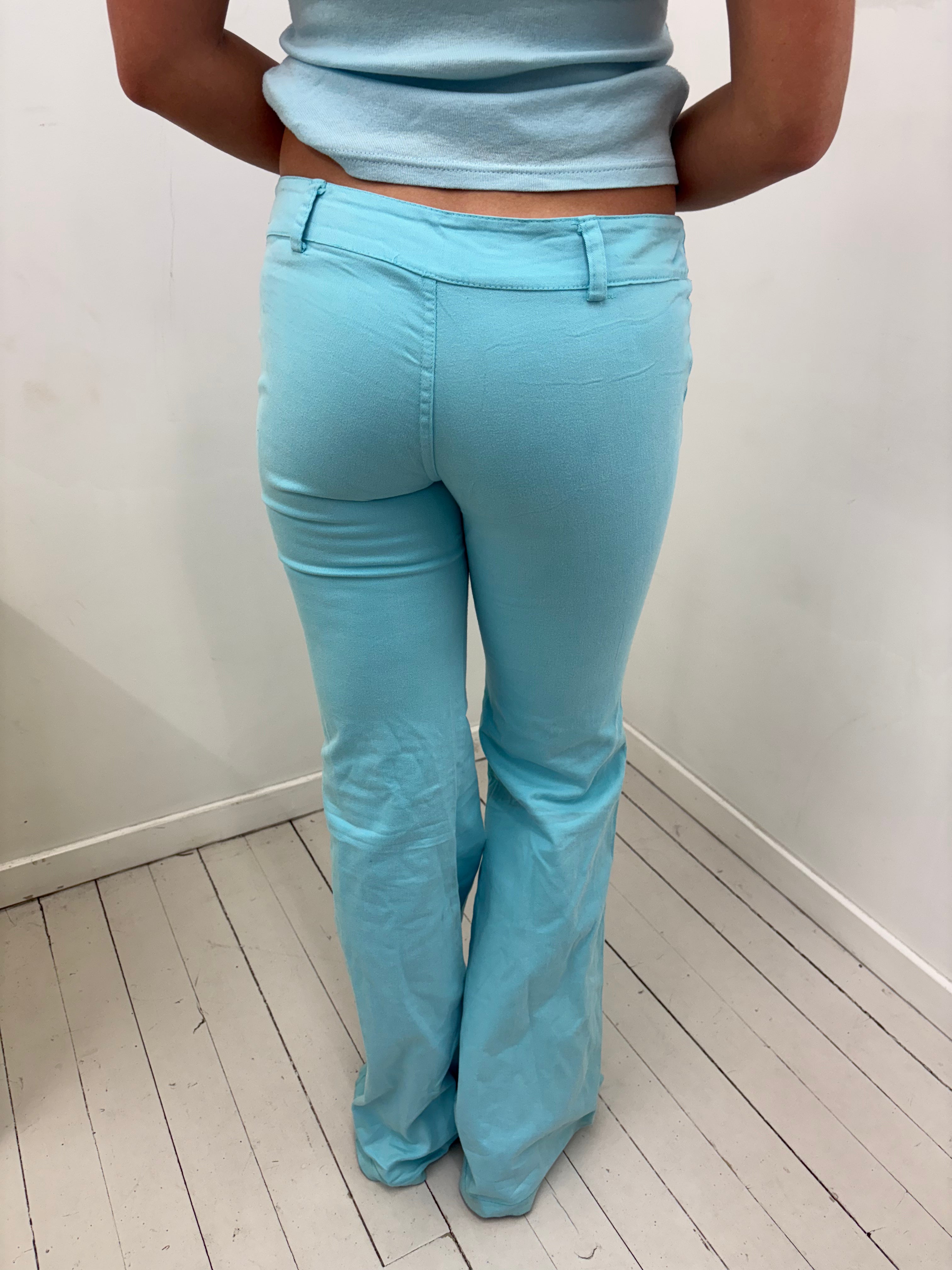 Aqua Low-Rise Flared Trousers With Patch Pockets