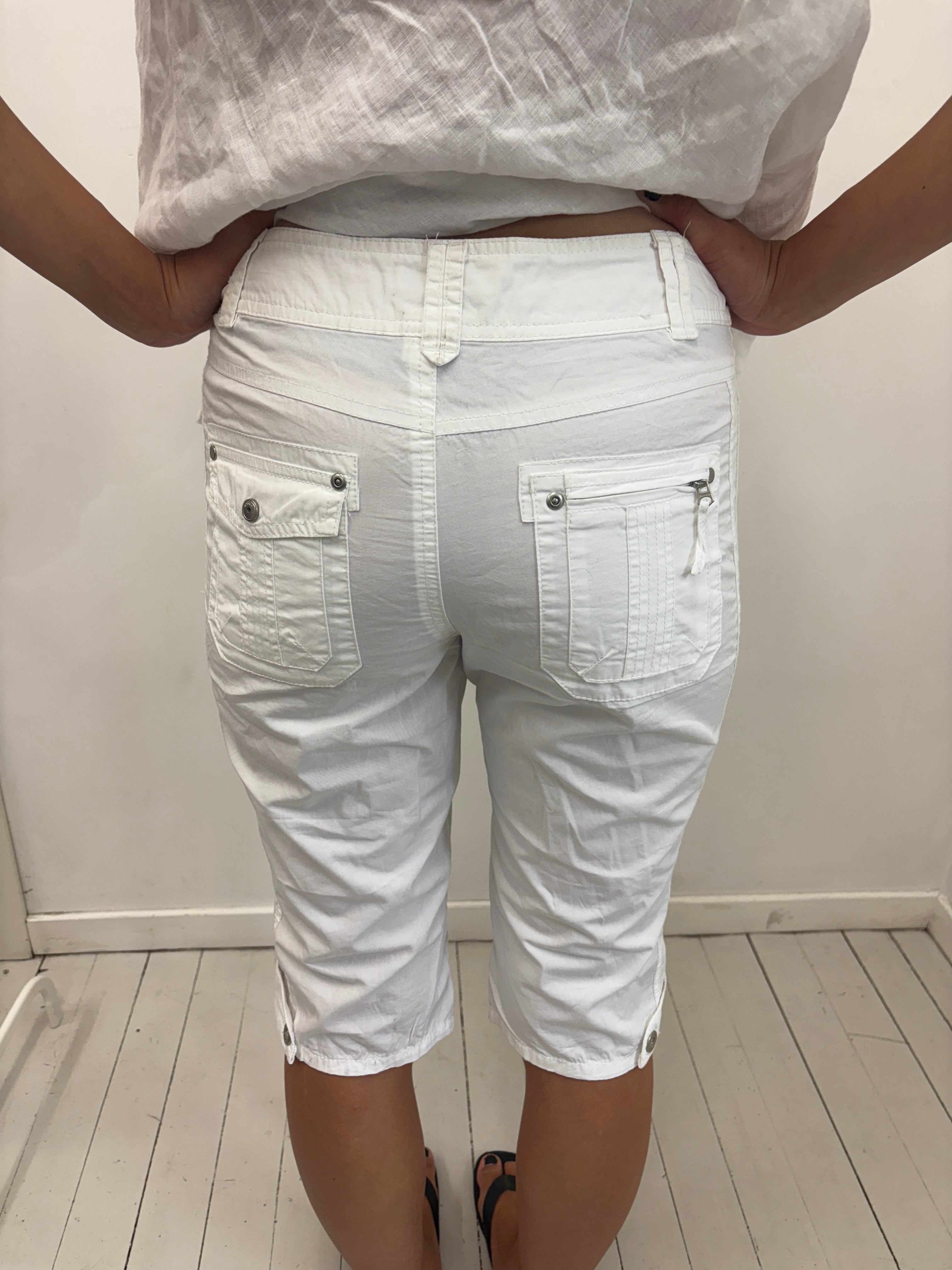 White Cargo Capri Shorts Utility Pockets Y2K