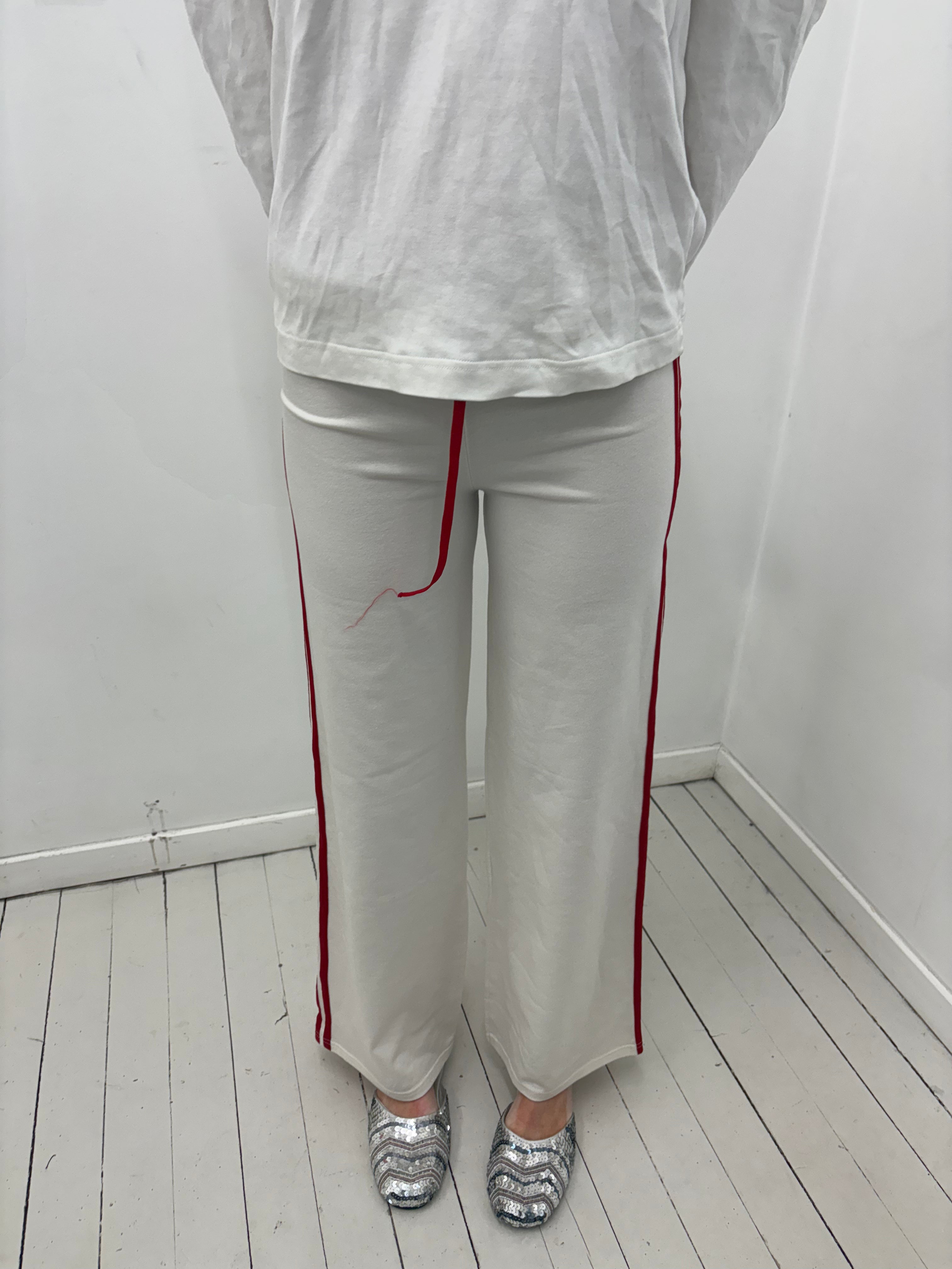 Y2K White Wide-Leg Track Pants with Red Side Stripe