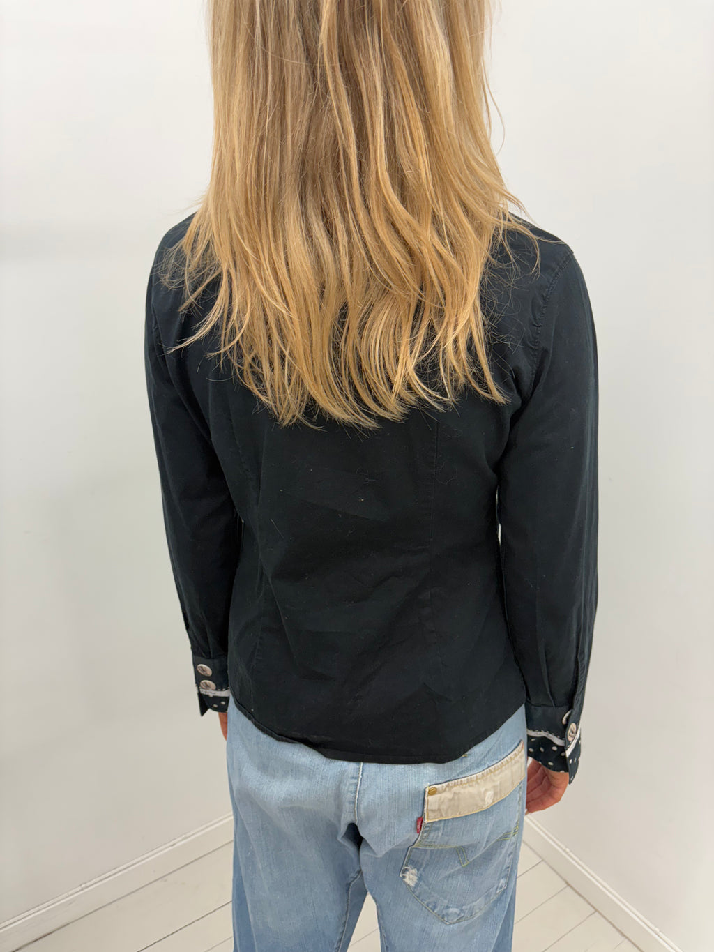 Polka cuff detail shirt with cool buttons