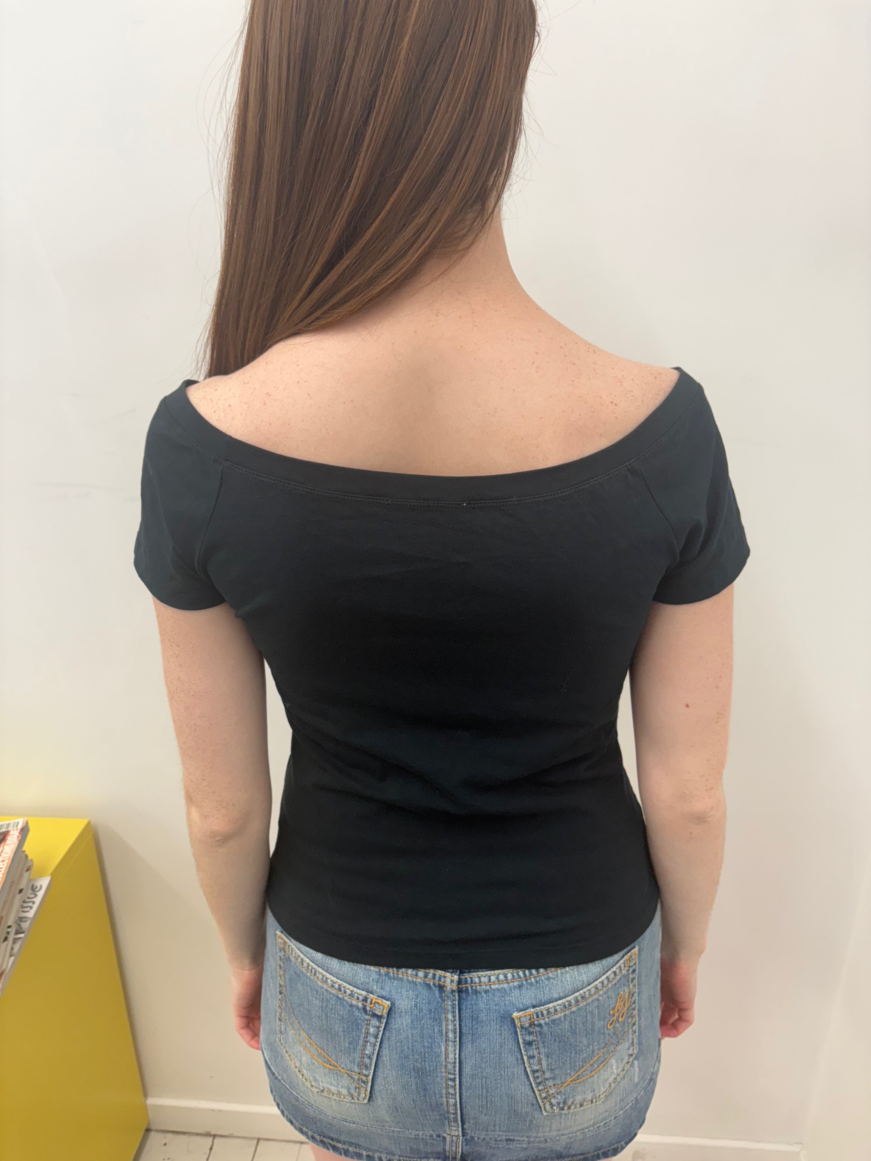 Black Off-Shoulder Philosophy Alberta Ferretti Logo Tee