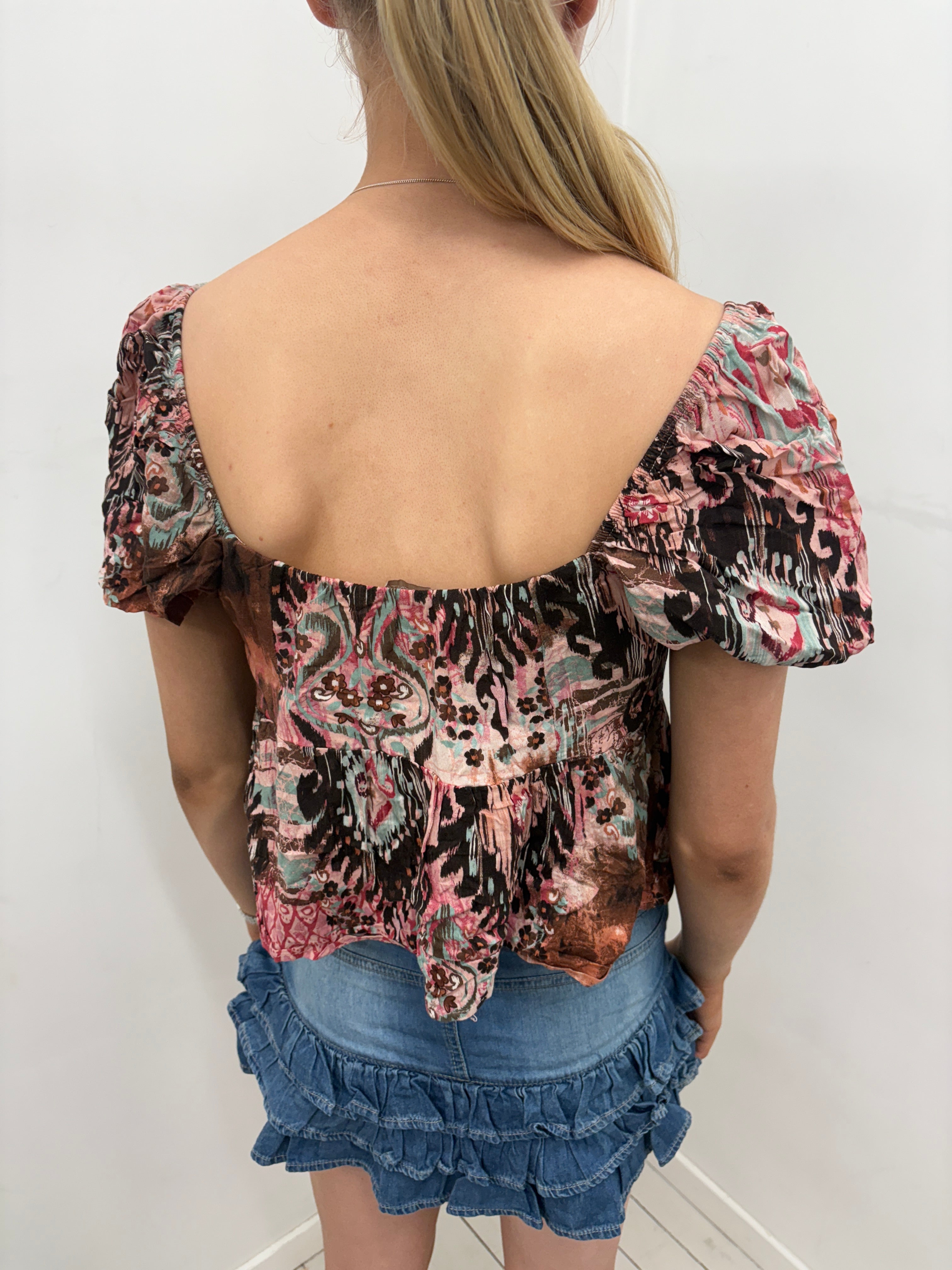 Batik Print Puff Sleeve Sweetheart Blouse