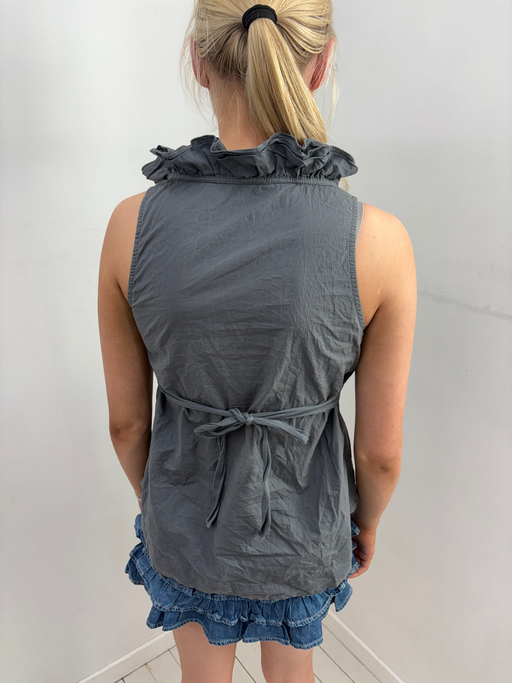 Grey Ruffle Neck Tie Waist Sleeveless Top