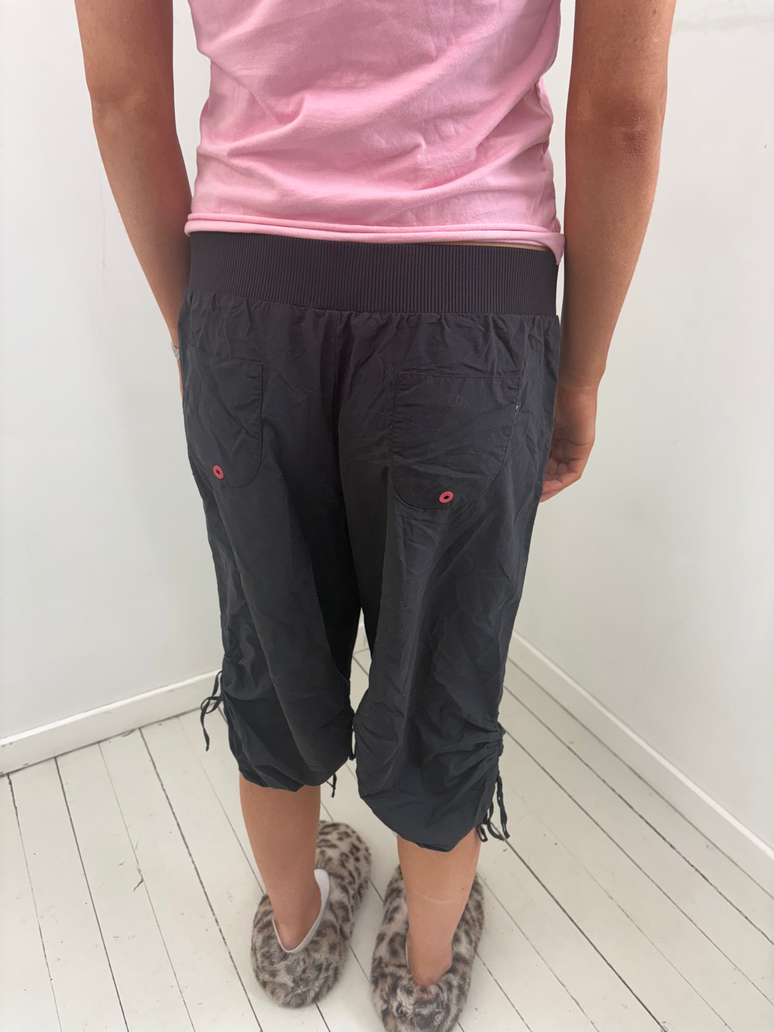 Puma Black & Pink Capri Pants Y2K Sporty