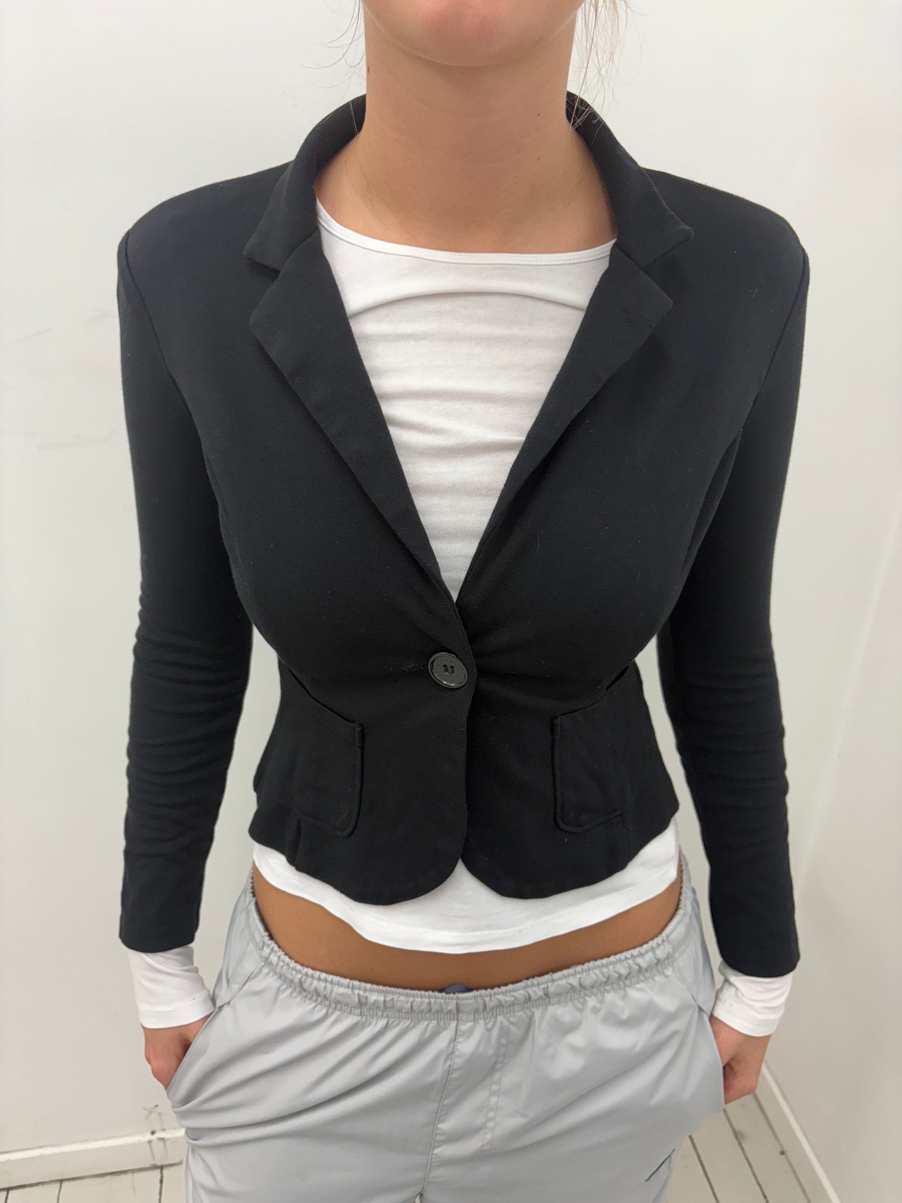 Y2K Black Cropped Fitted Blazer