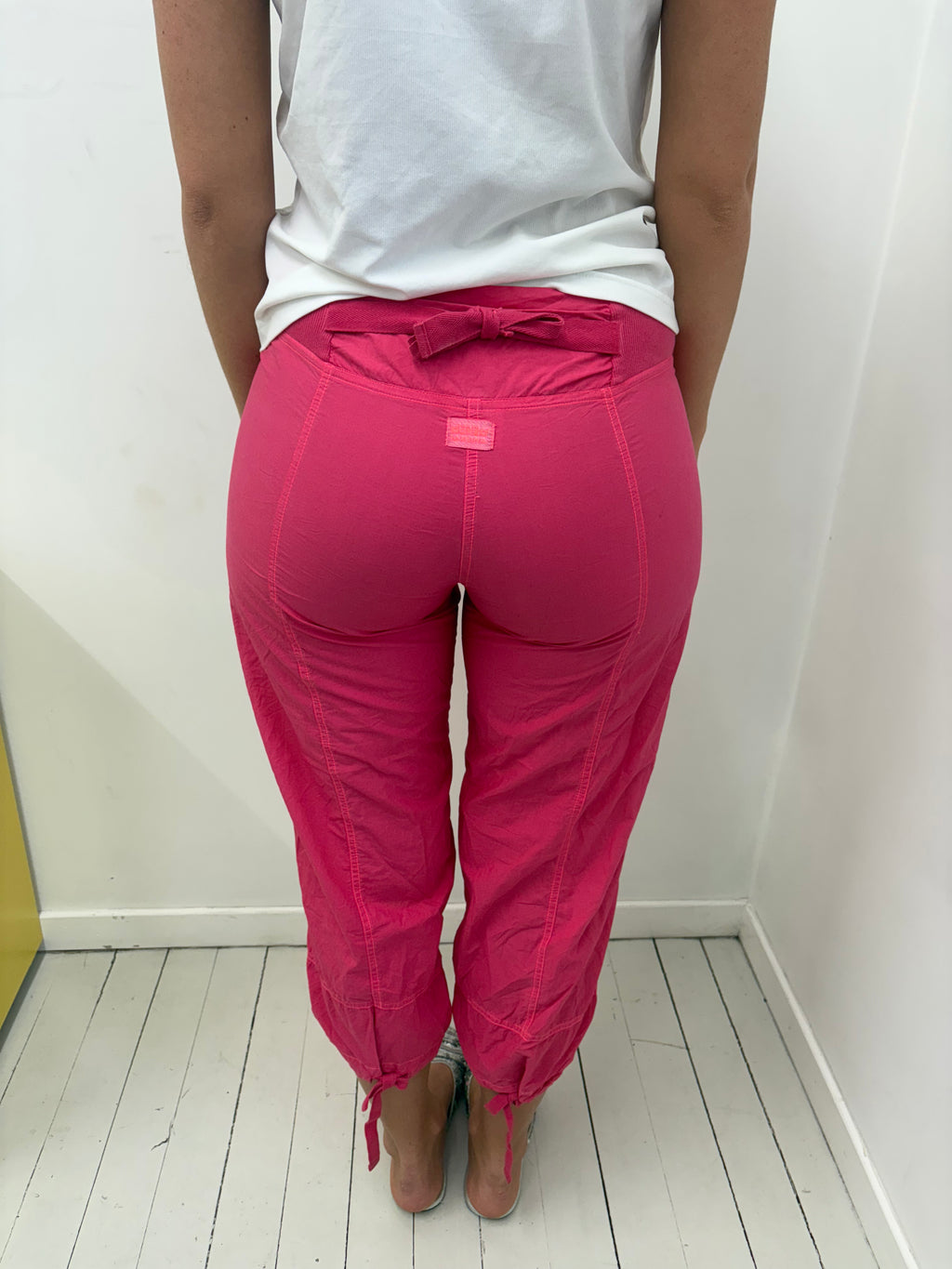 Hot Pink Low-Rise Tie Waist Capri Pants Y2K