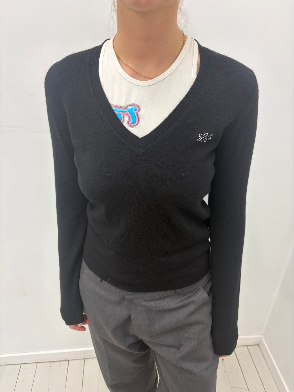 Black Cashmere V-Neck Knit Sweater