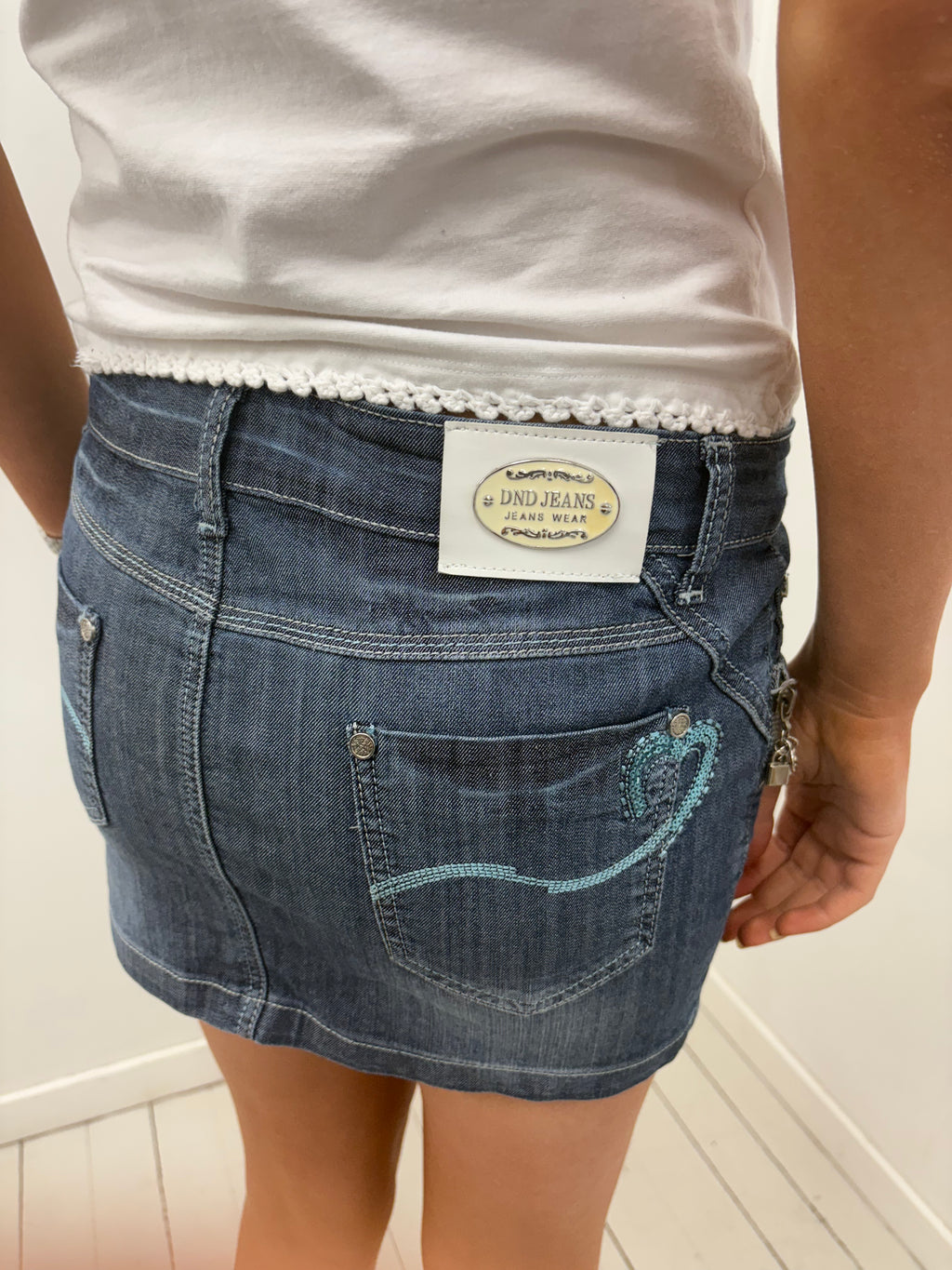 DND Jeans Low Rise Denim Mini Skirt