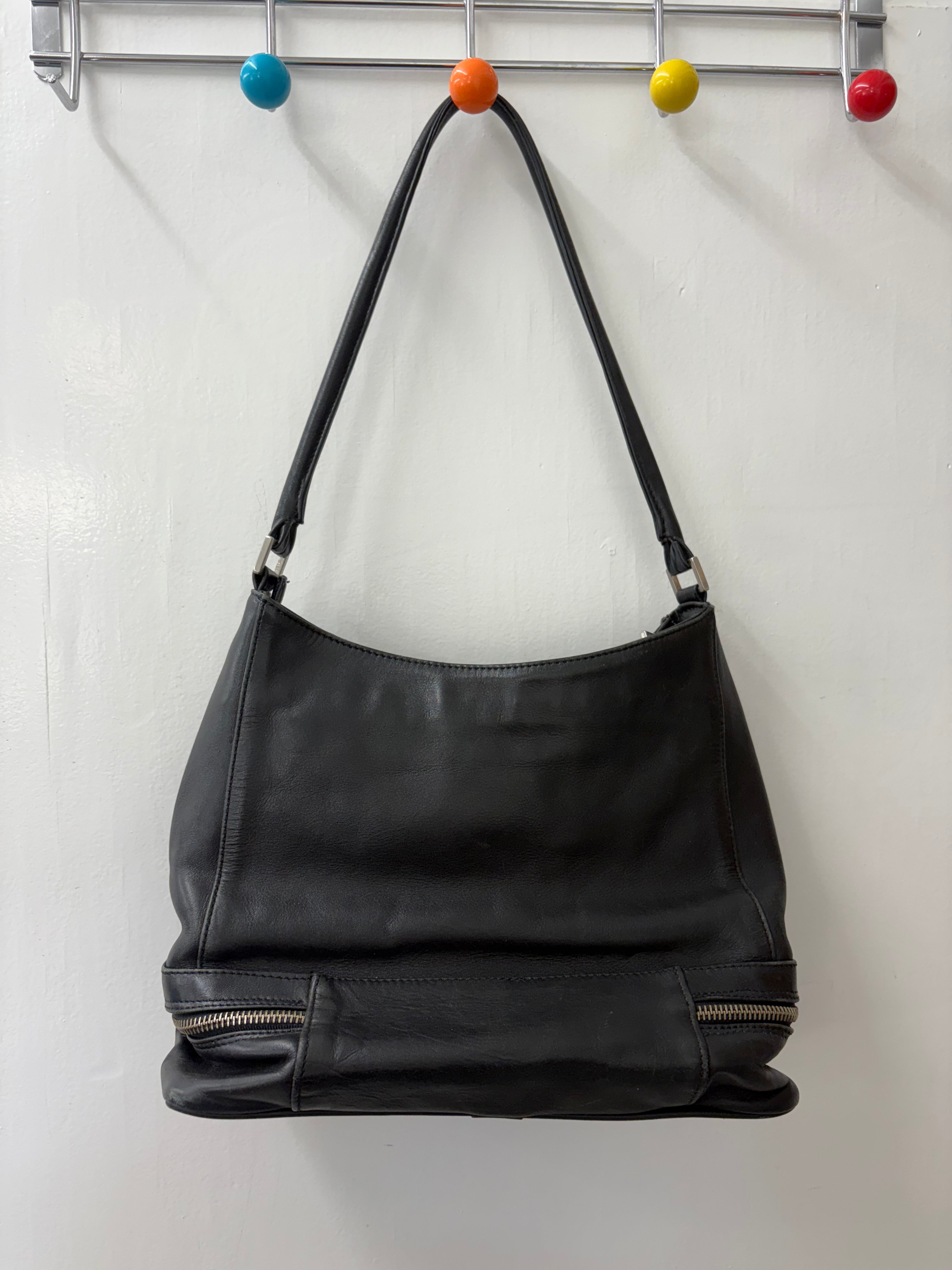 Black Leather Hobo Bag Double Zip Base Detail
