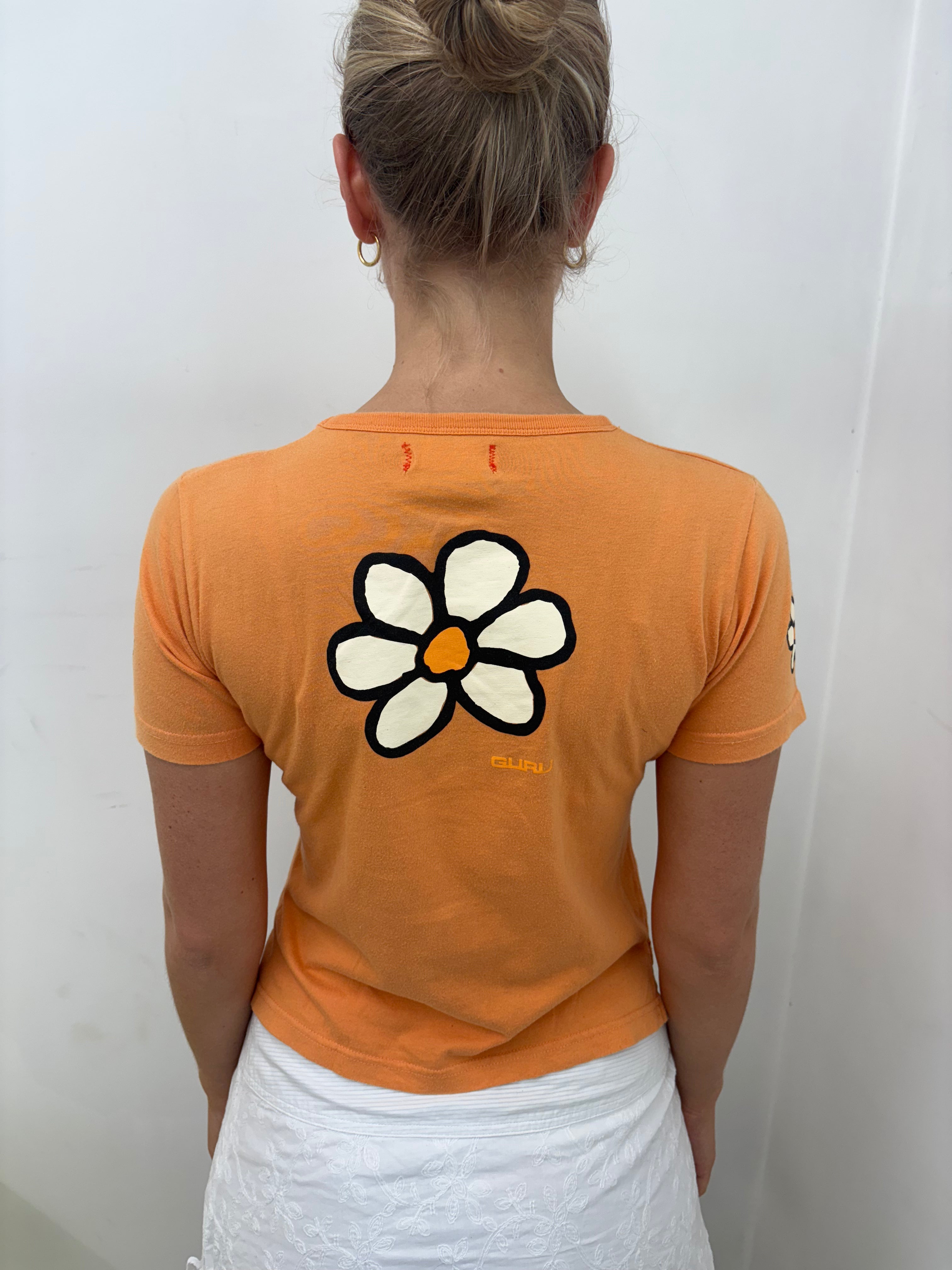 Vintage Guru Orange Daisy Graphic Cropped Tee Y2K