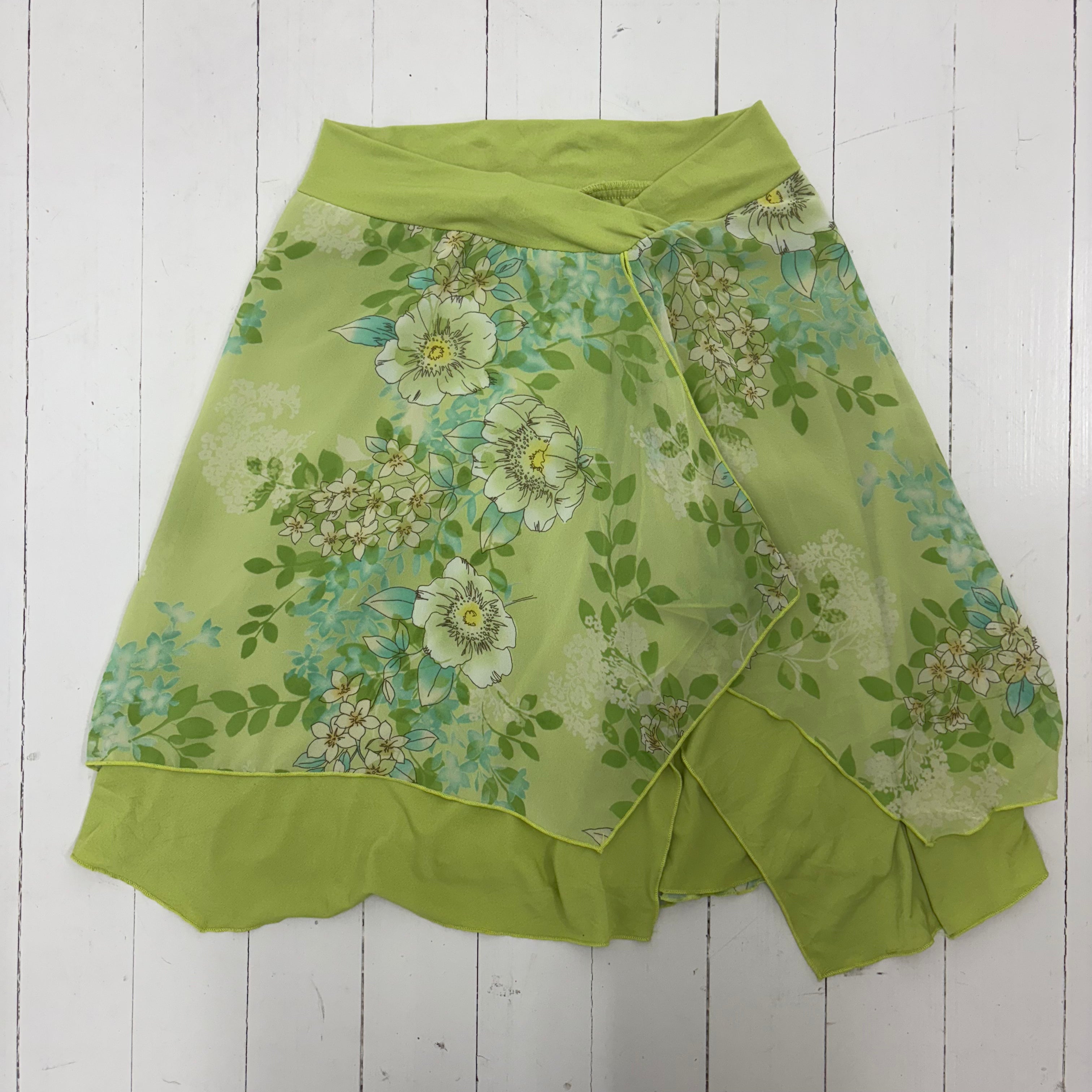 Y2K Green Floral Asymmetrical Skirt