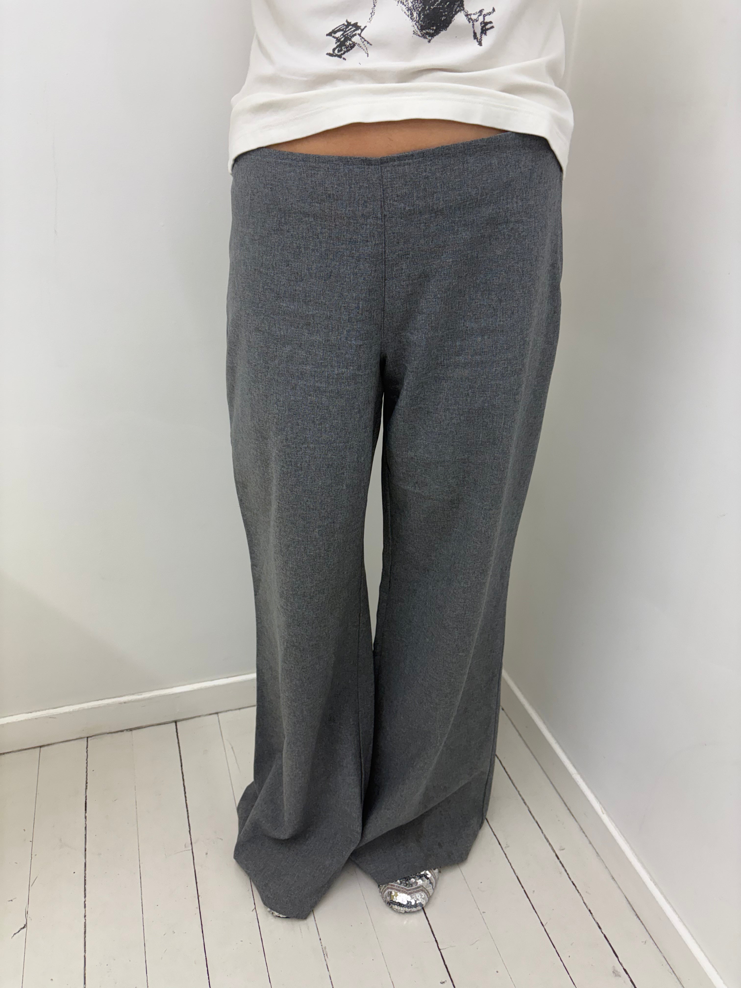 Grey Low-Rise Wide-Leg Trousers