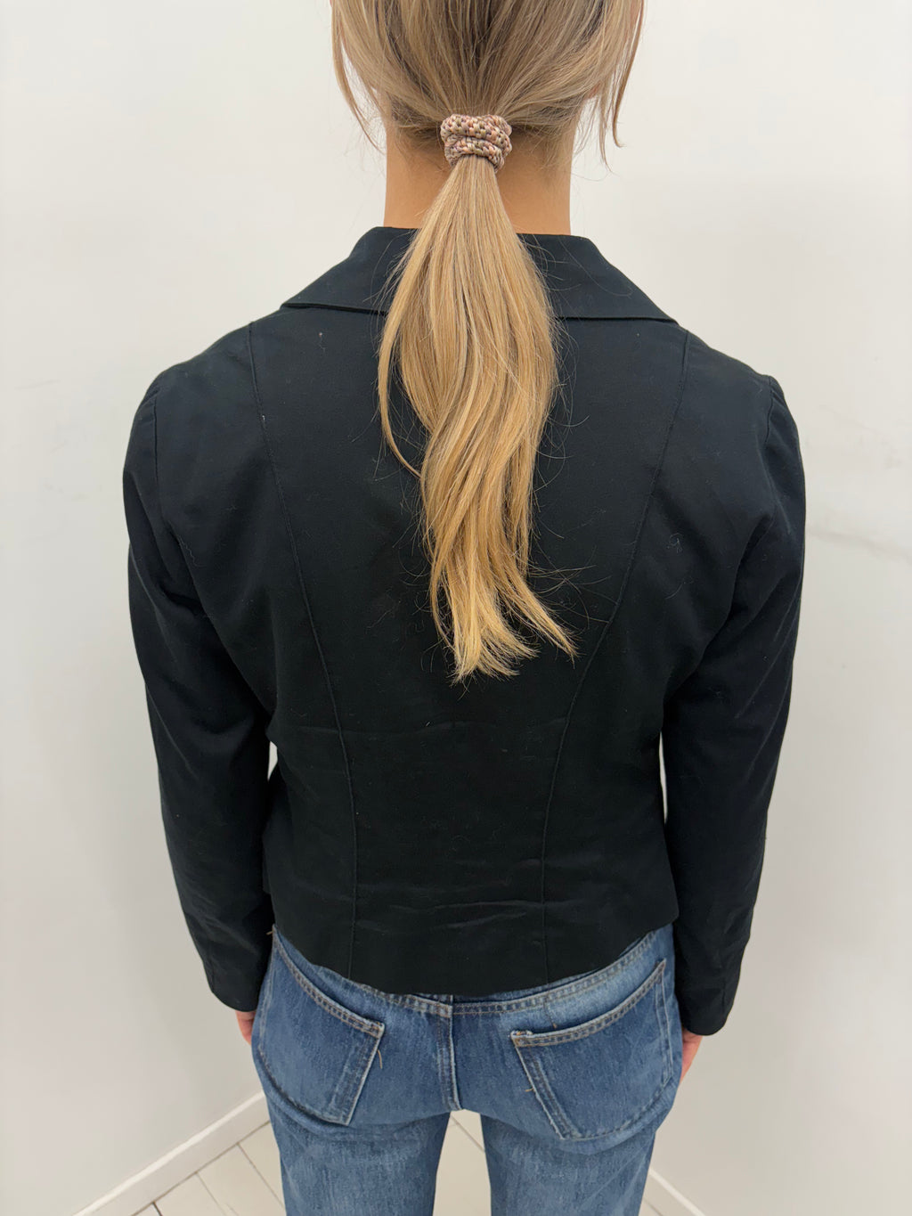 Black Cropped Fitted Blazer with Sculpted Panels