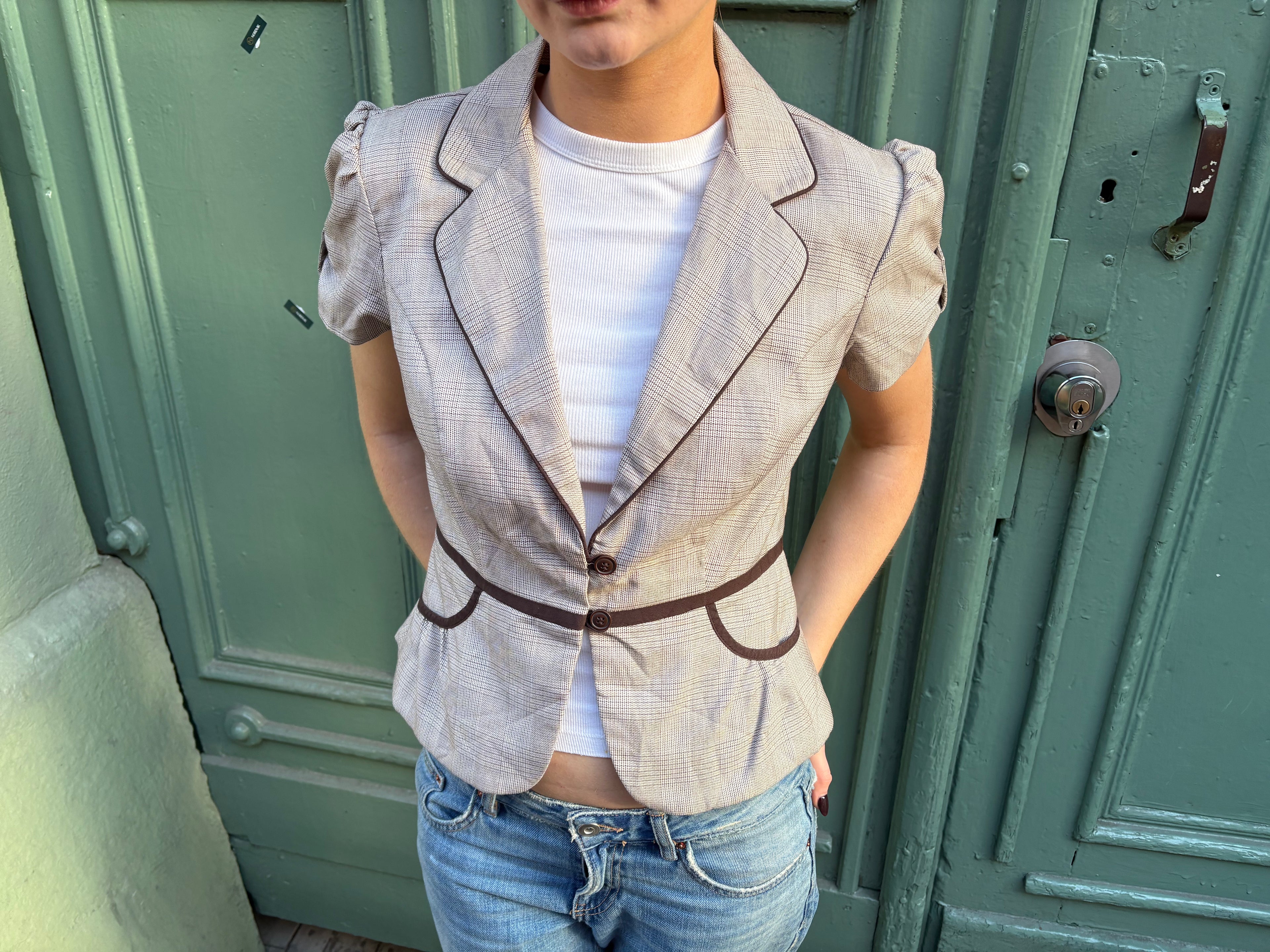 Plaid Fitted Blazer with Puff Sleeves