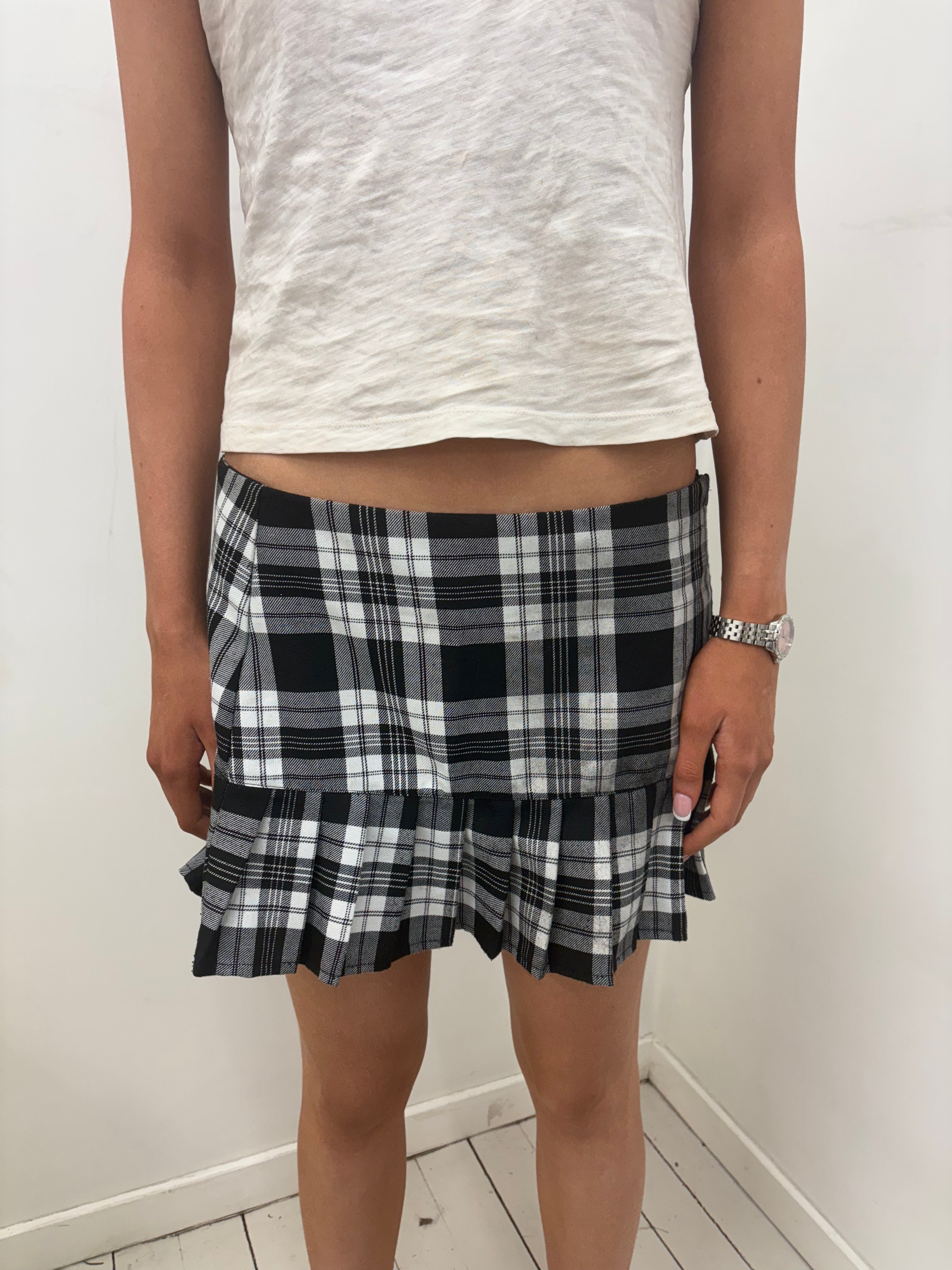 Black & White Tartan Mini Skirt Pleated Frill Hem