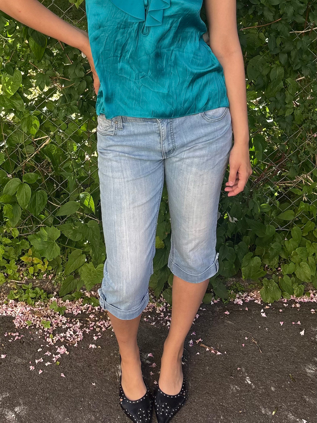 Light Wash Denim Cuffed Capri Jeans