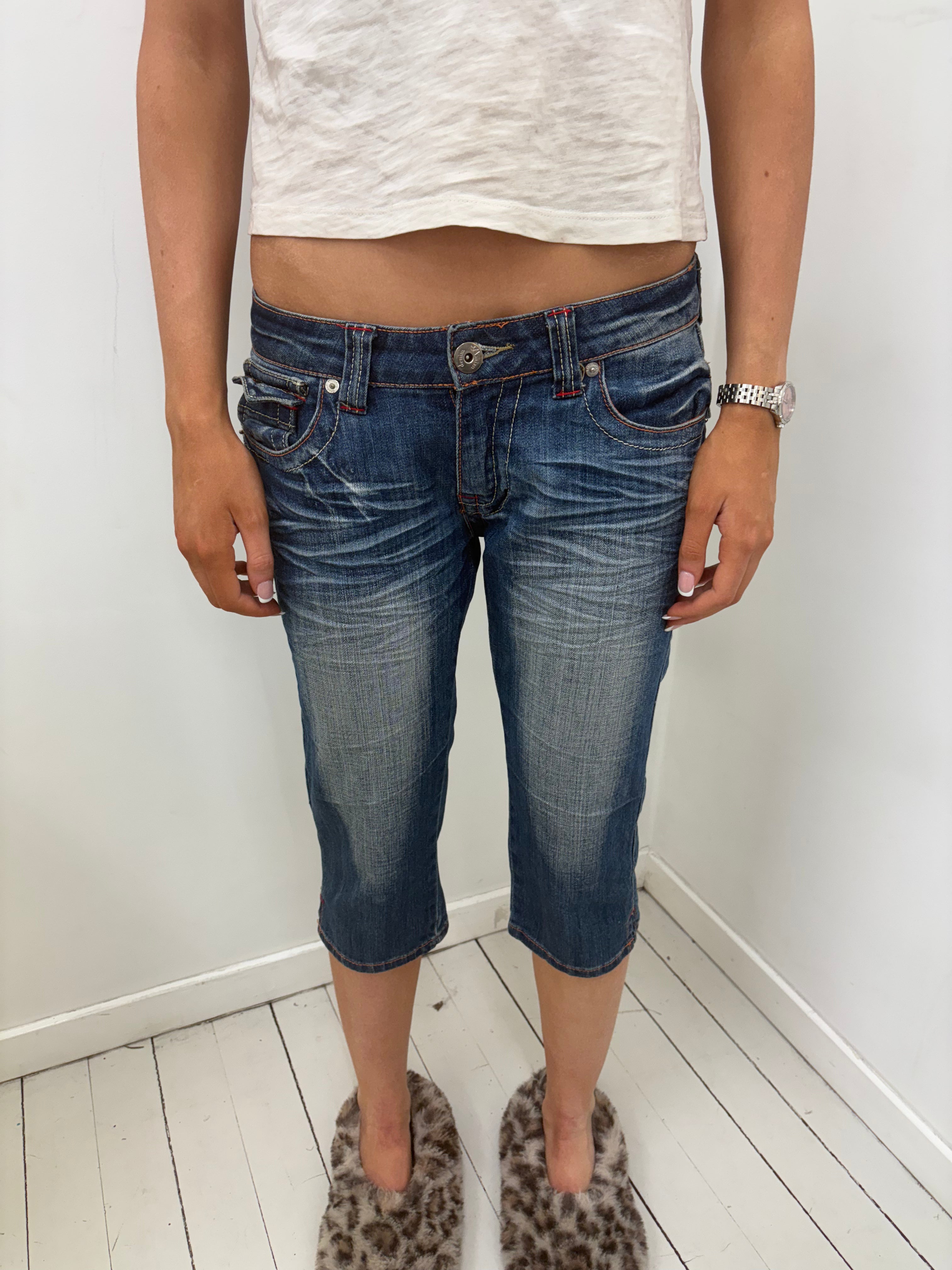 Amisu Denim Dark Wash Capri Jeans Low Rise