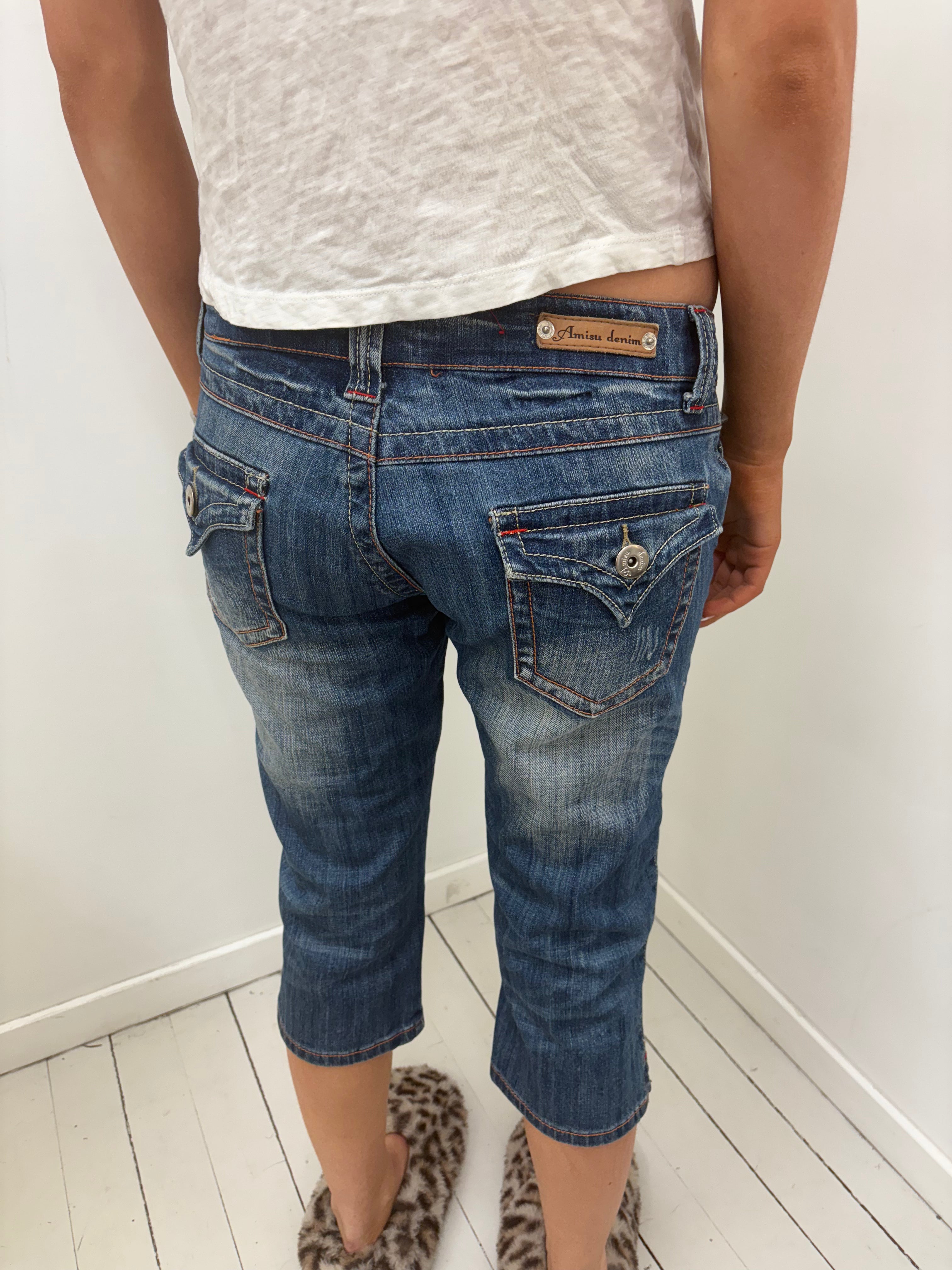 Amisu Denim Dark Wash Capri Jeans Low Rise