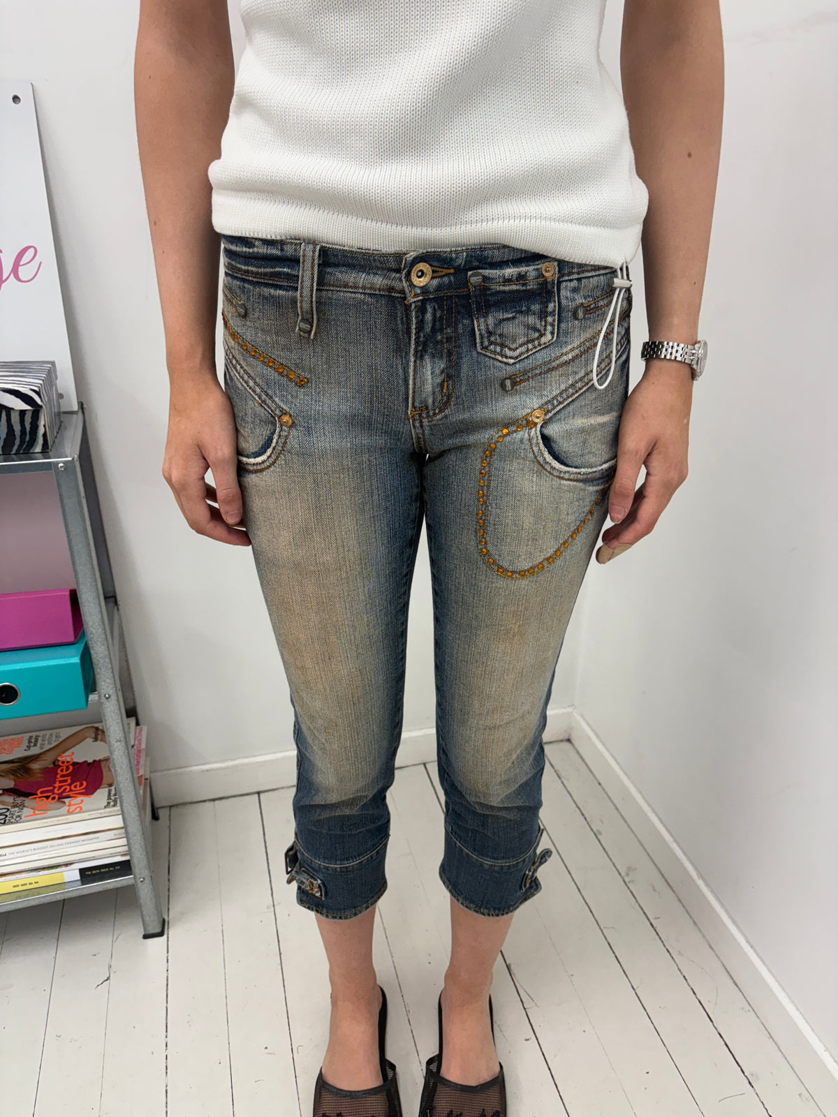 Fracomina Light Wash Studded Denim Capris