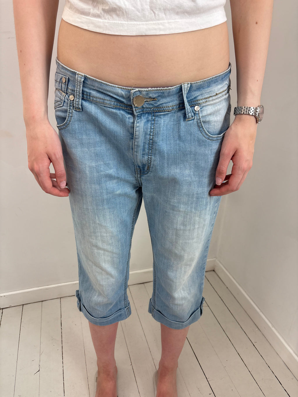 Light Wash Denim Cuffed Capri Jeans