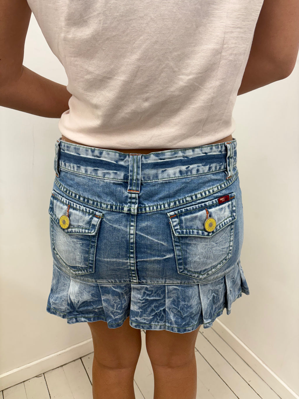 Y2K Washed Denim Pleated Mini Skirt