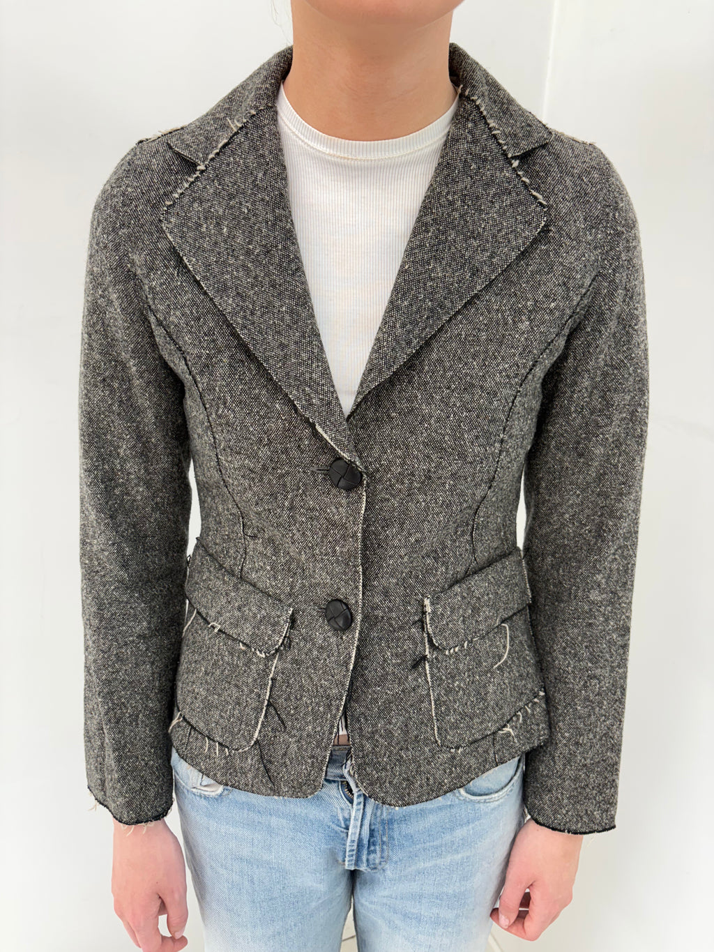 Grey Tweed Raw-Edge Fitted Blazer