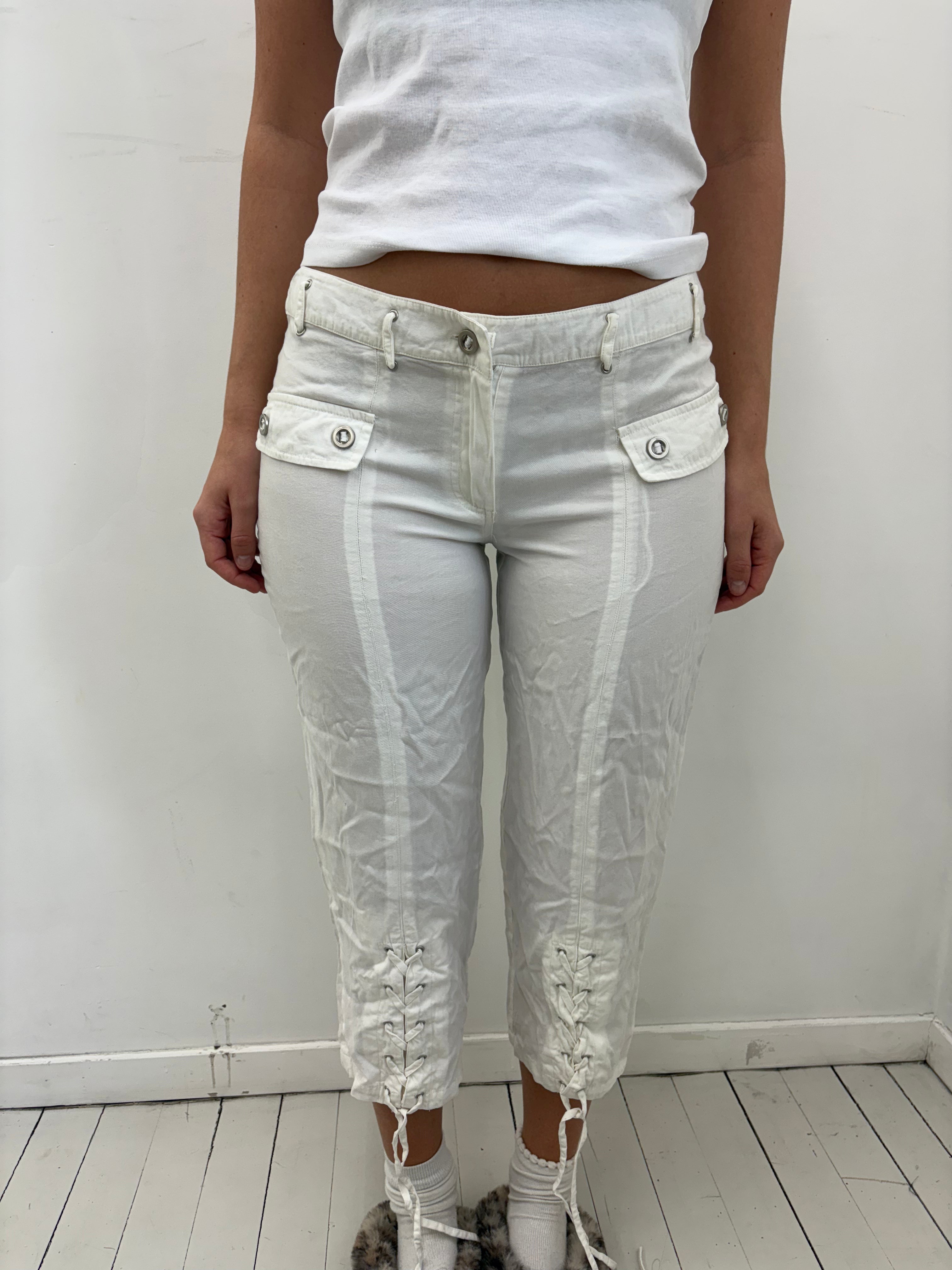 Y2K White Capri Lace-Up Pants
