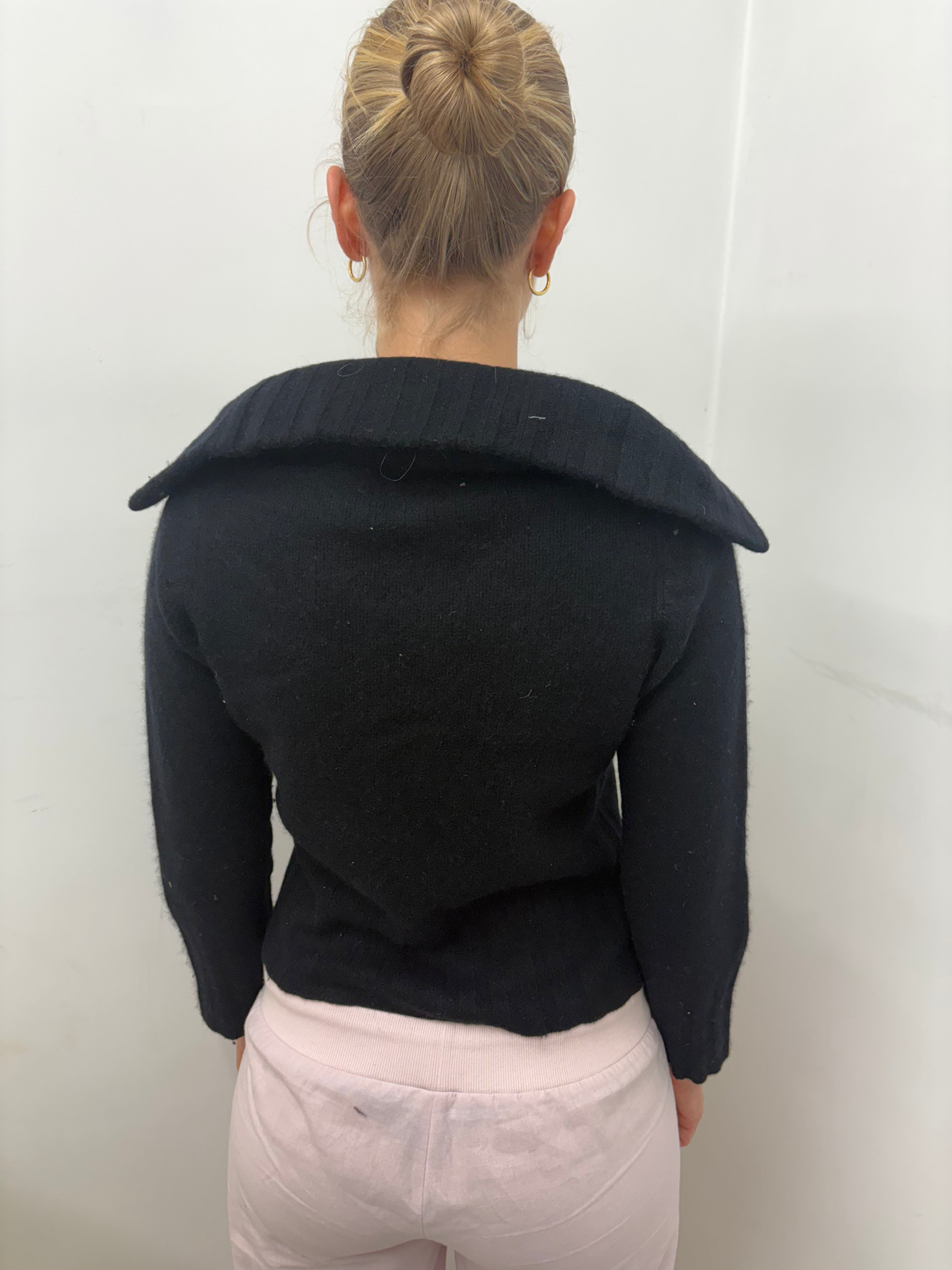 Black Soft Knit Wide-Collar Zip-Up Cardigan