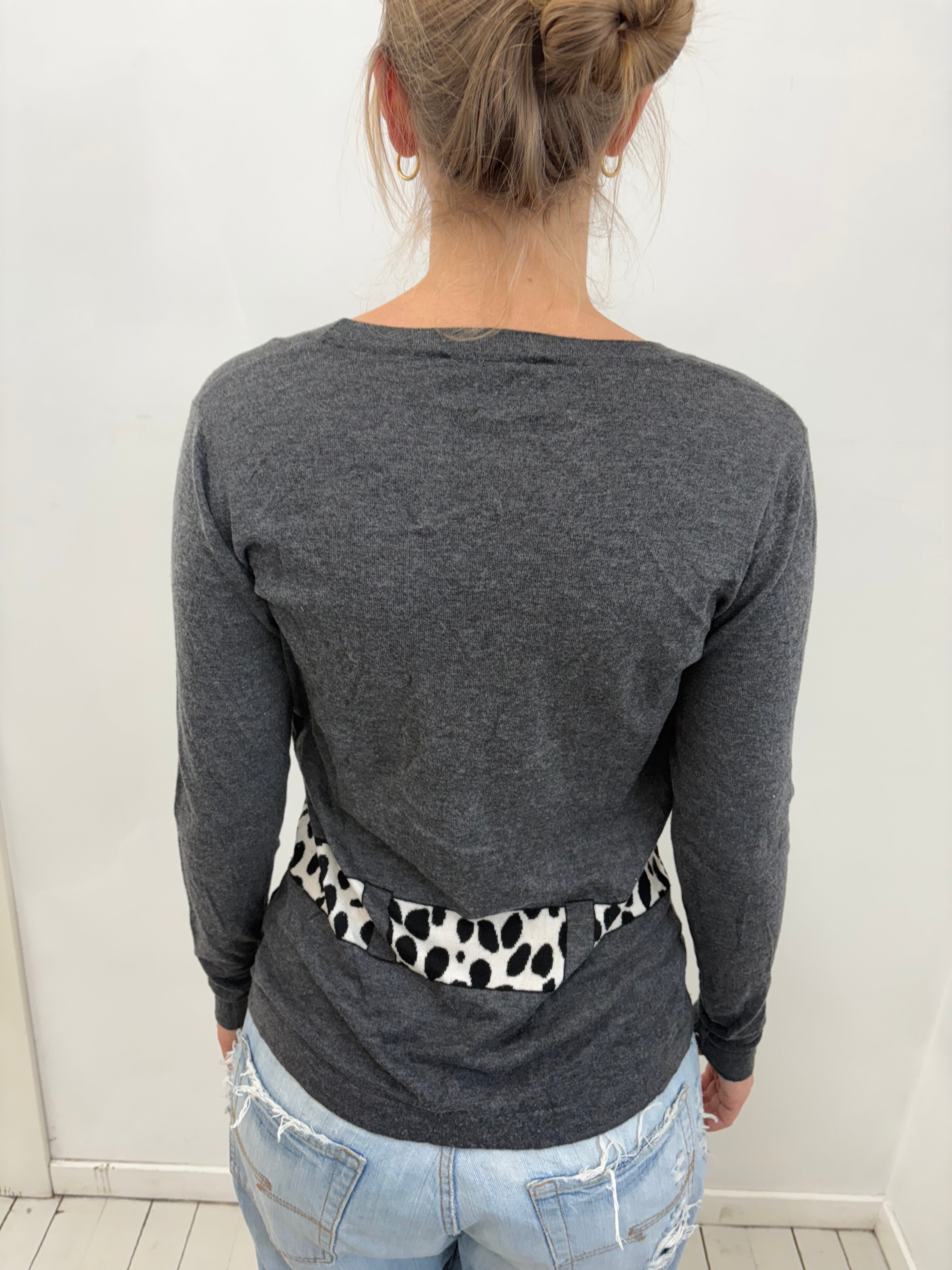 Grey Belt Print Long Sleeve Y2K Top