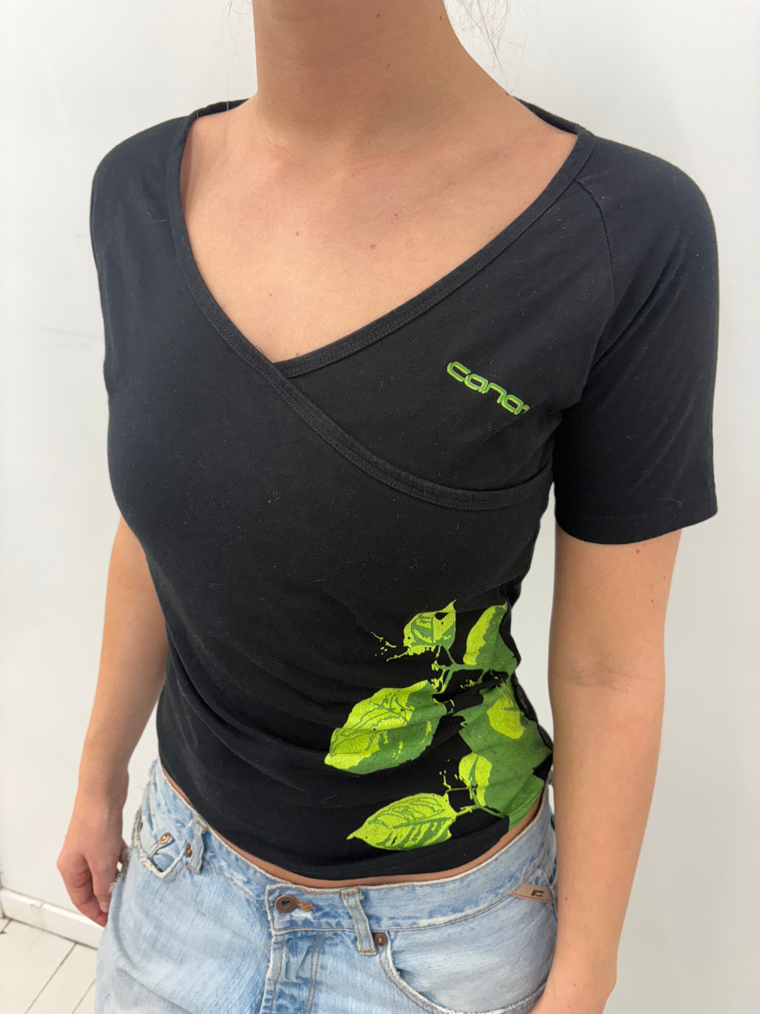 Black Wrap Style Graphic Fitted Tee